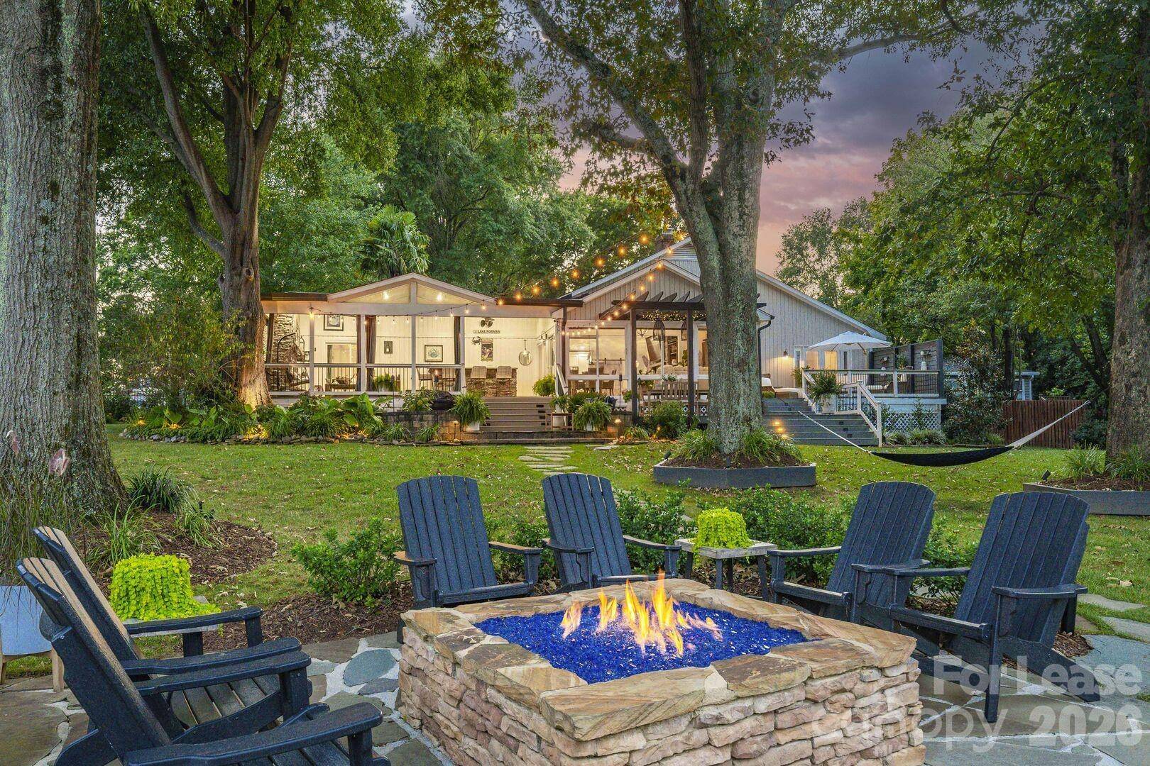 18026 Whispering Oaks DR, Cornelius, NC 28031