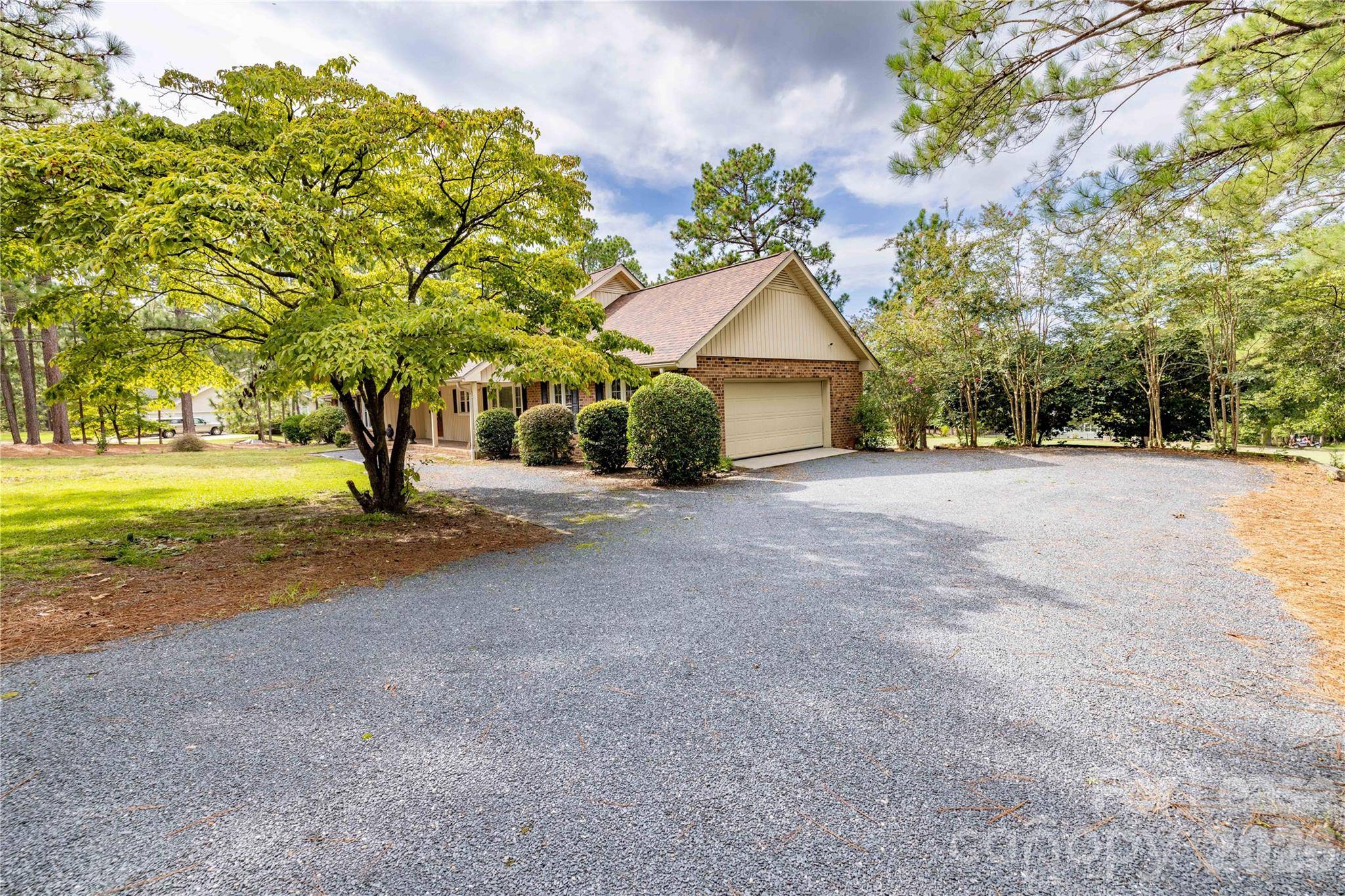 7 Buckhorn RD, Jackson Springs, NC 27281