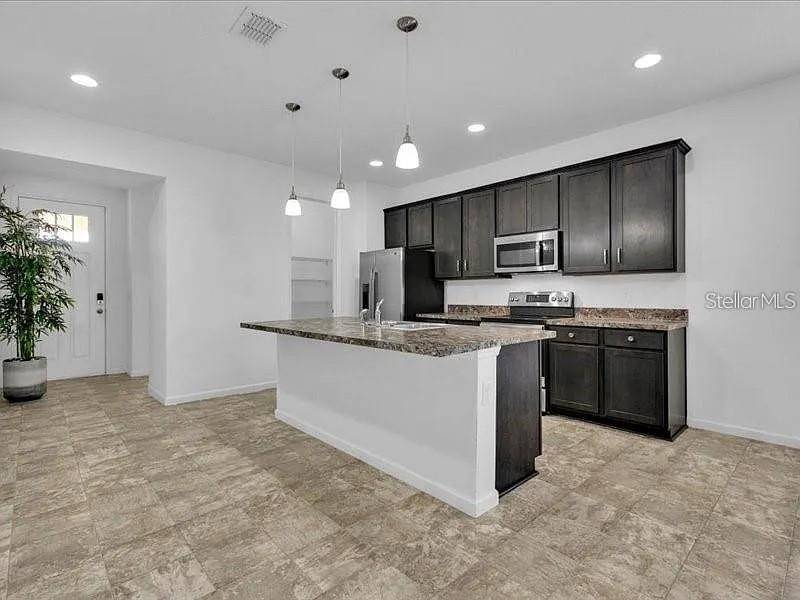 380 LAKE SMART CIR, Winter Haven, FL 33881
