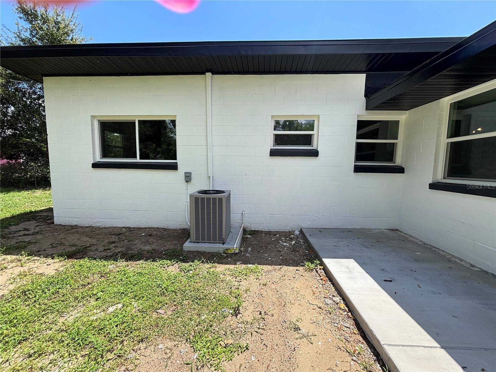 1041 ROSELLA LN, Titusville, FL 32780