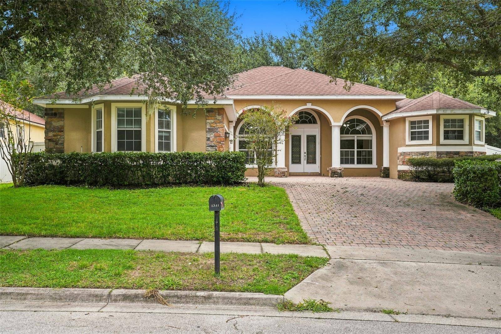 1341 JECENIA BLOSSOM DR, Apopka, FL 32712
