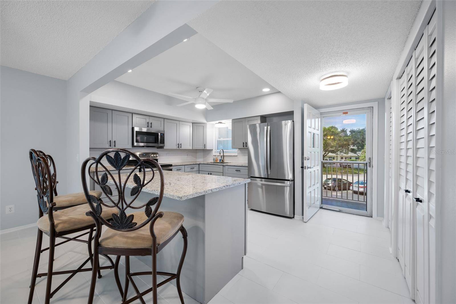 2258 WORLD PARKWAY BLVD W #40, Clearwater, FL 33763
