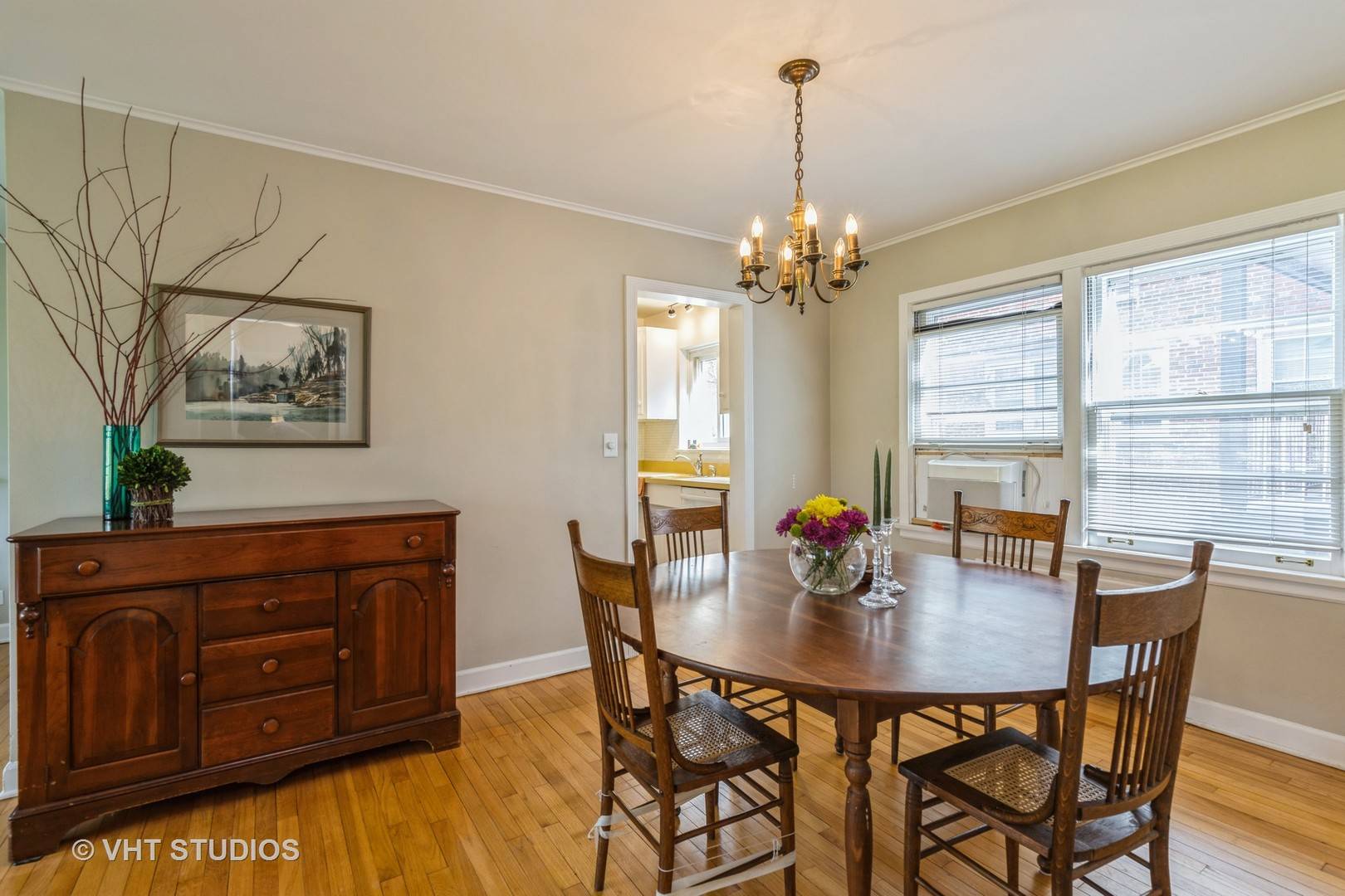 2539 Bennett AVE #2, Evanston, IL 60201