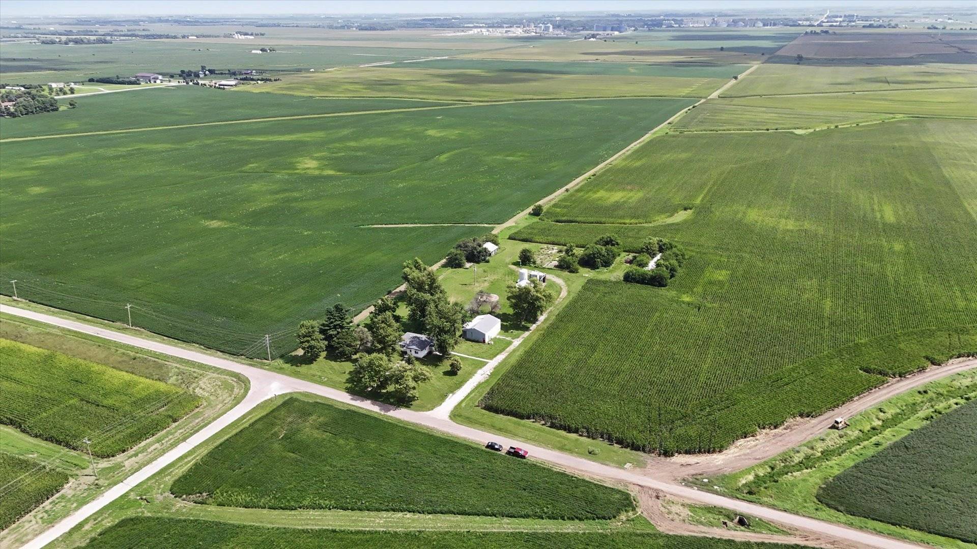 396 N 100e RD, Gibson City, IL 60936