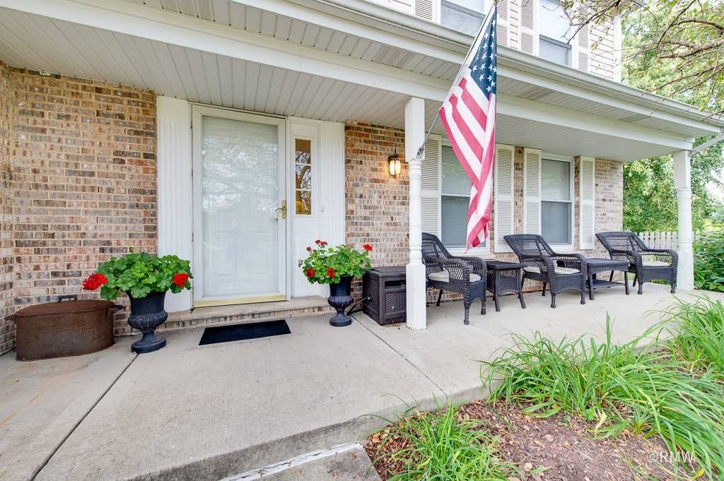 729 Cutters Mill CT, Schaumburg, IL 60194