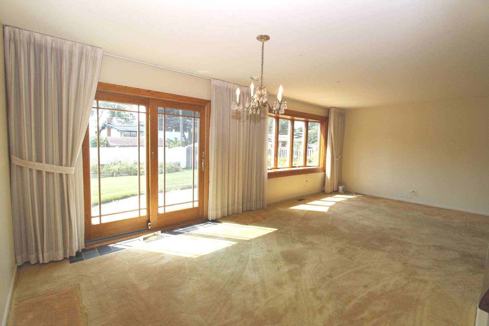 263 Norman CT, Des Plaines, IL 60016