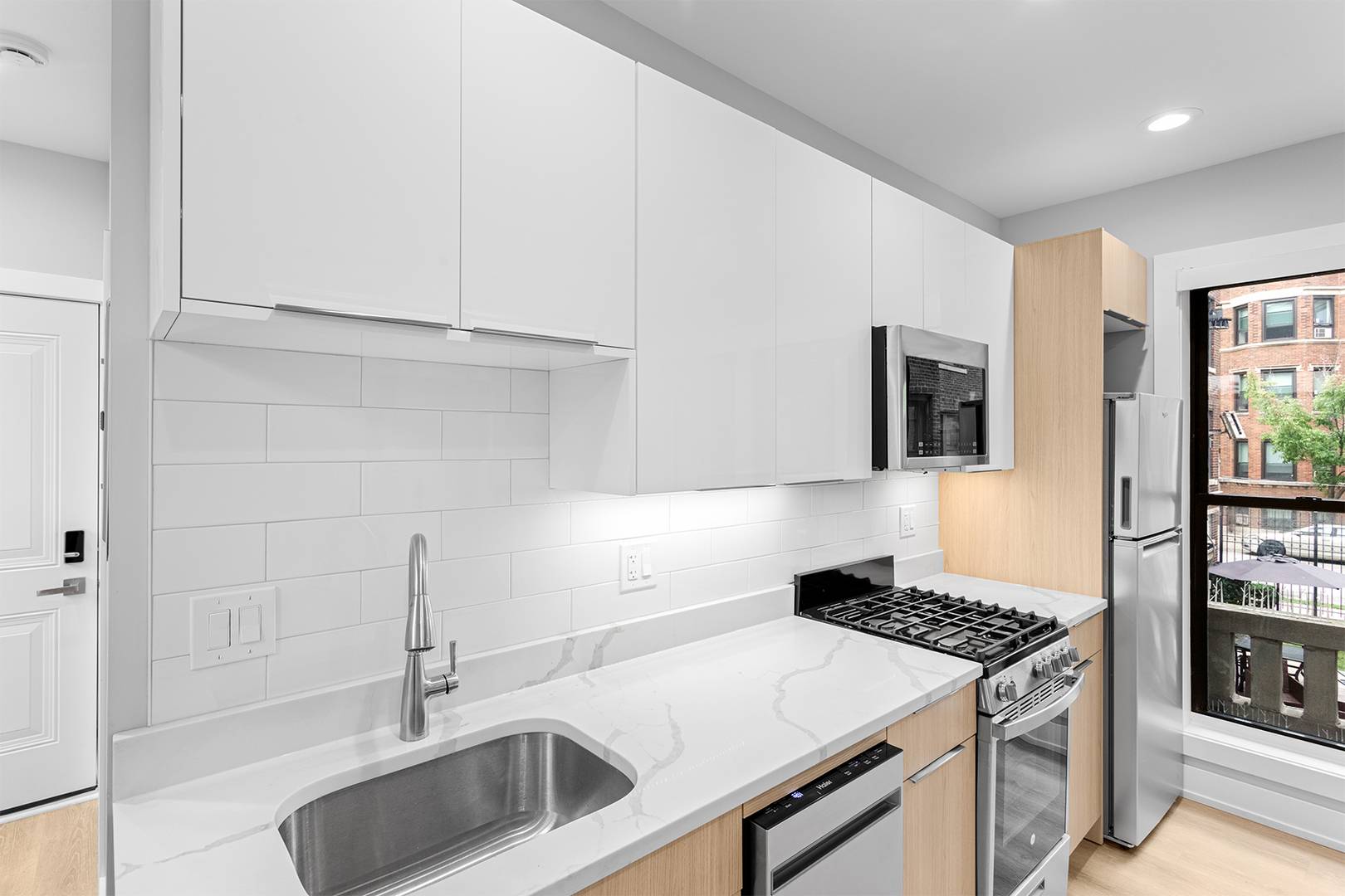 1651 W JONQUIL TER #07, Chicago, IL 60626