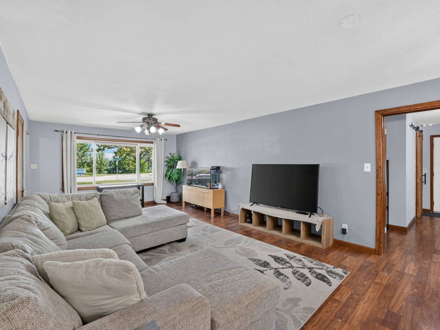 2230 N 1st ST, Dekalb, IL 60115