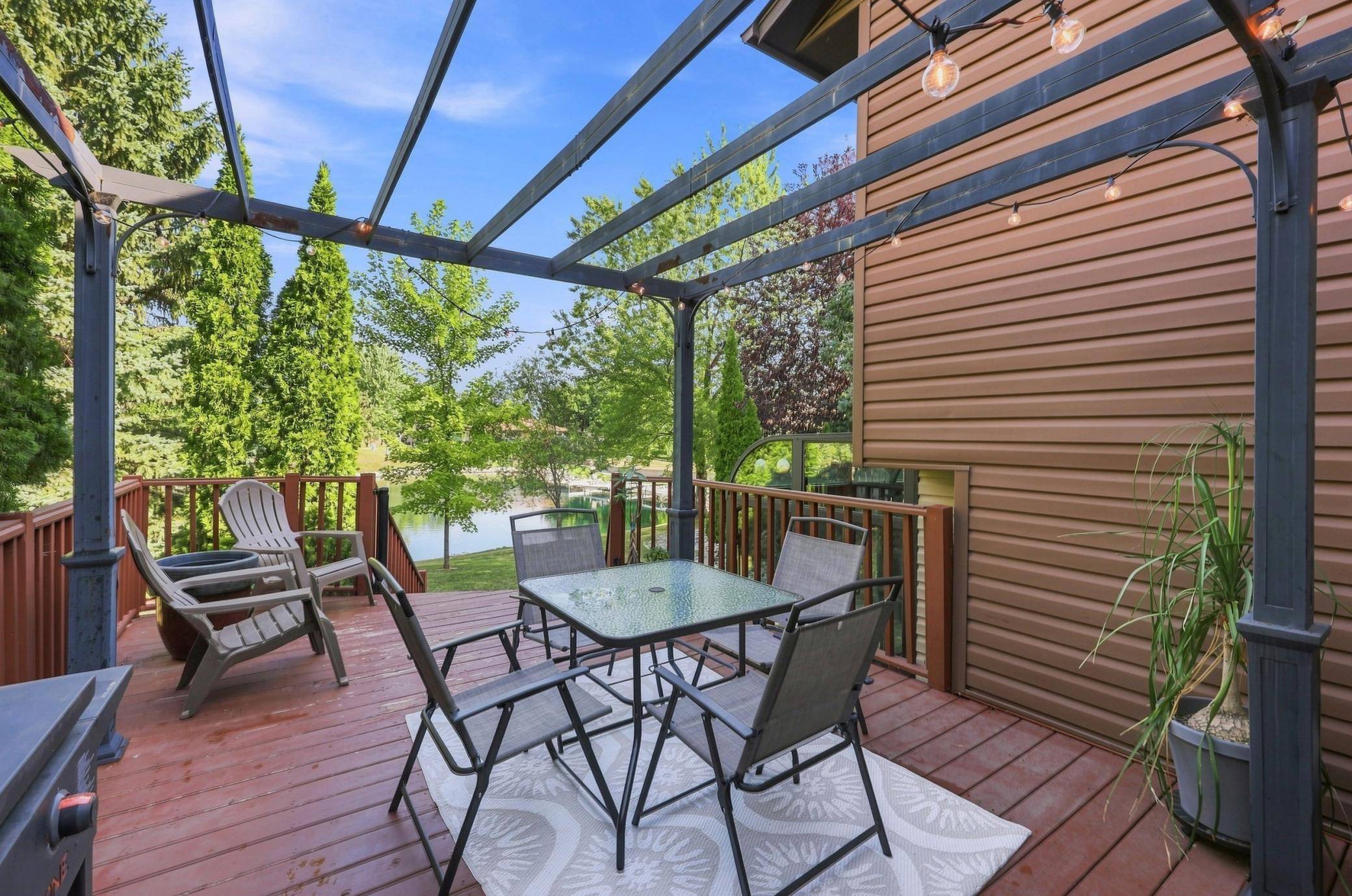 15 Fremont DR S, Fargo, ND 58103