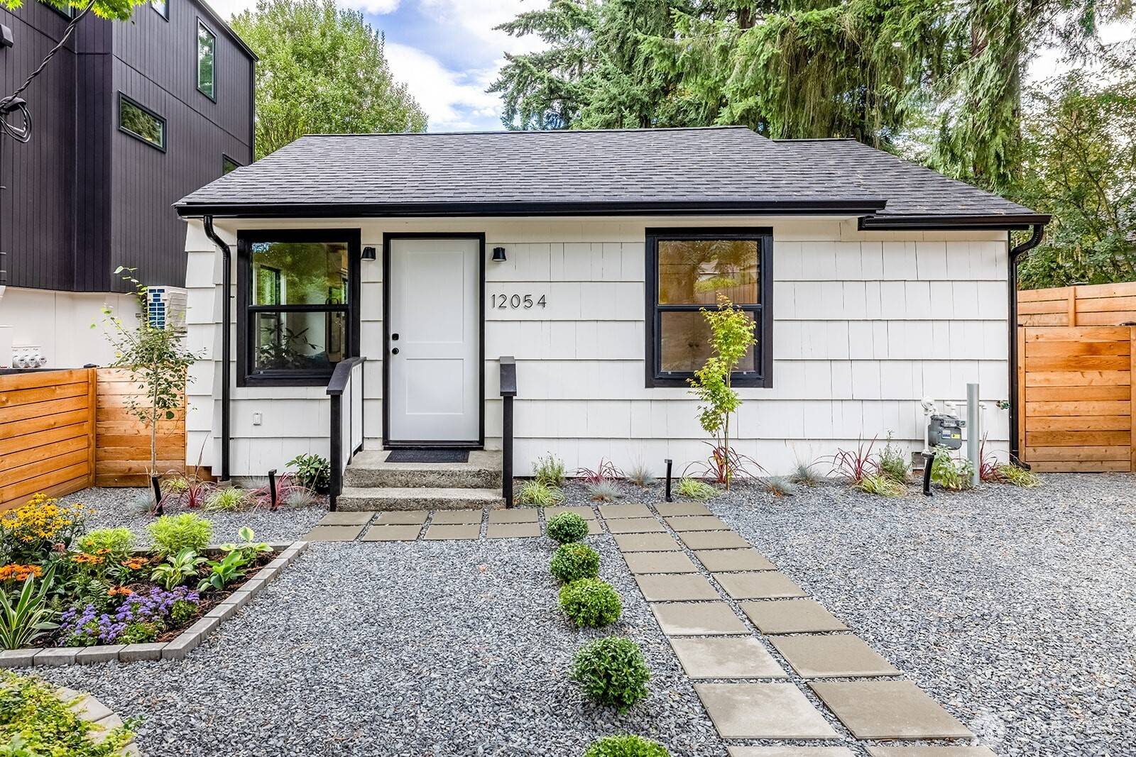 12054 20th AVE NE, Seattle, WA 98125