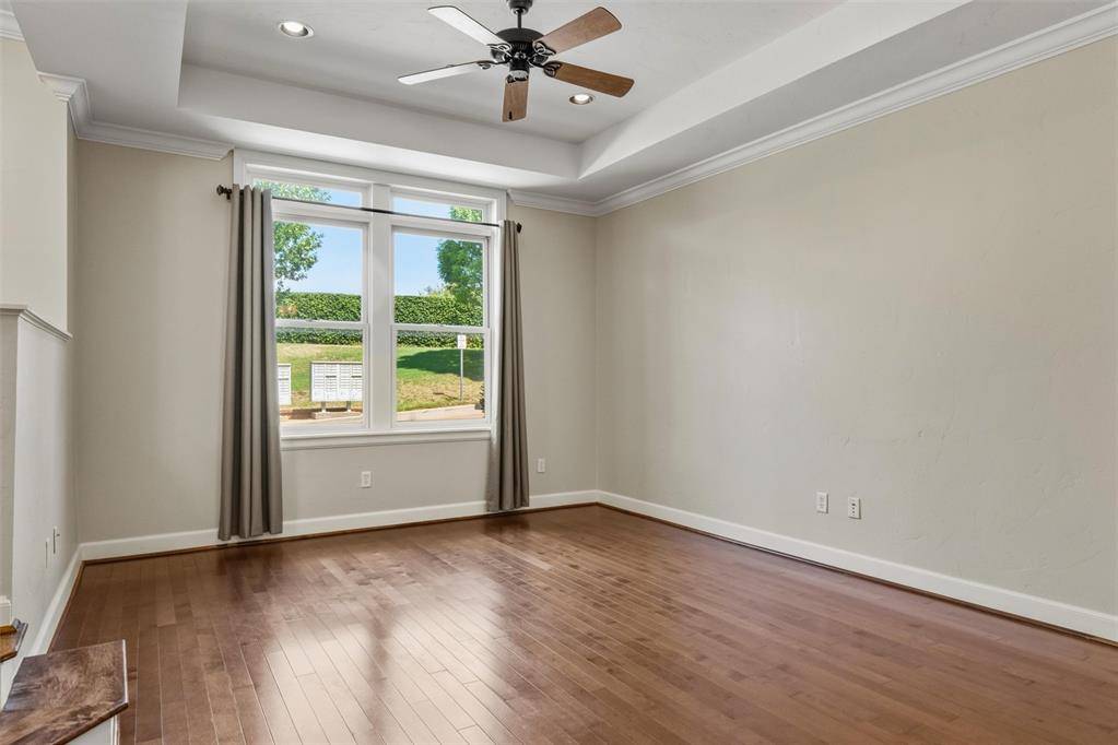 402 NE 2nd ST, Oklahoma City, OK 73104