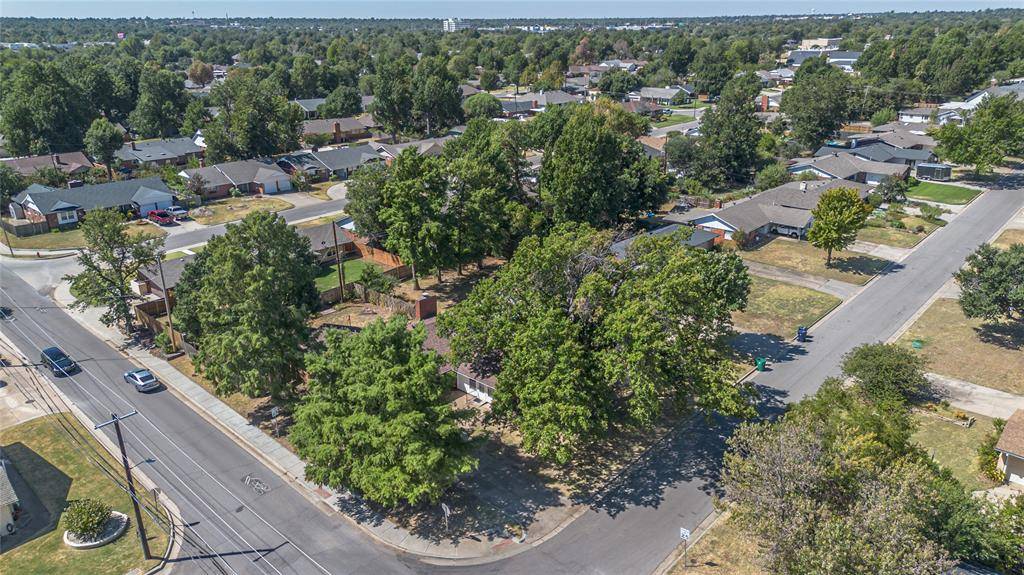 2300 NW 49th ST, Oklahoma City, OK 73112