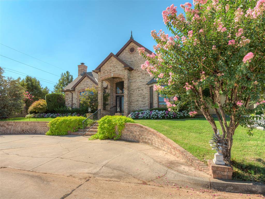 2104 Pinnacle PT, Oklahoma City, OK 73170