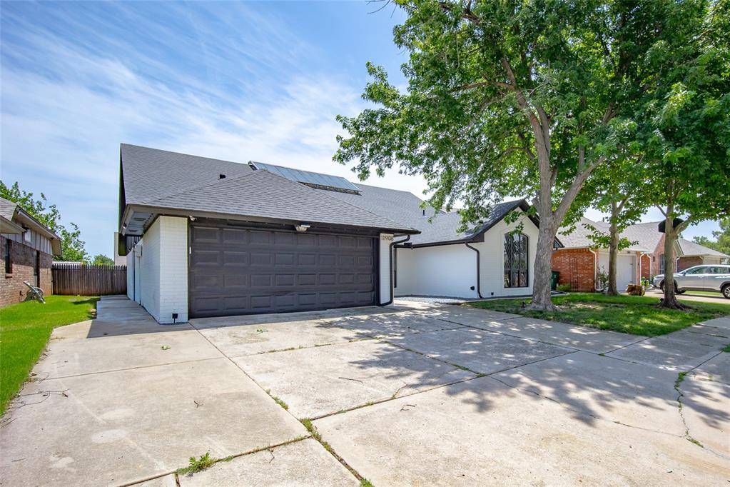 11908 Blueway AVE, Oklahoma City, OK 73162