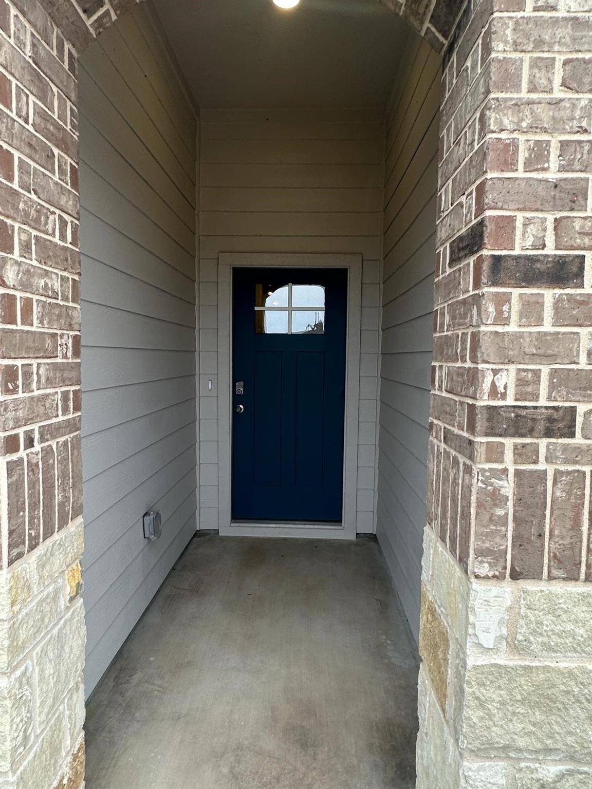 113 BRIGGS LN, San Marcos, TX 78666