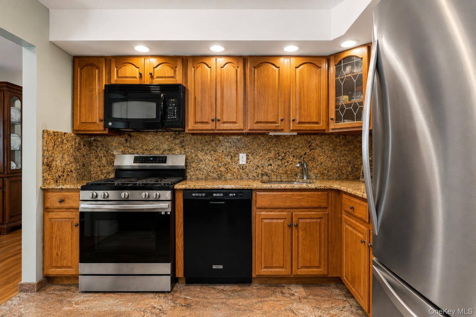 3121 46th ST, Astoria, NY 11103