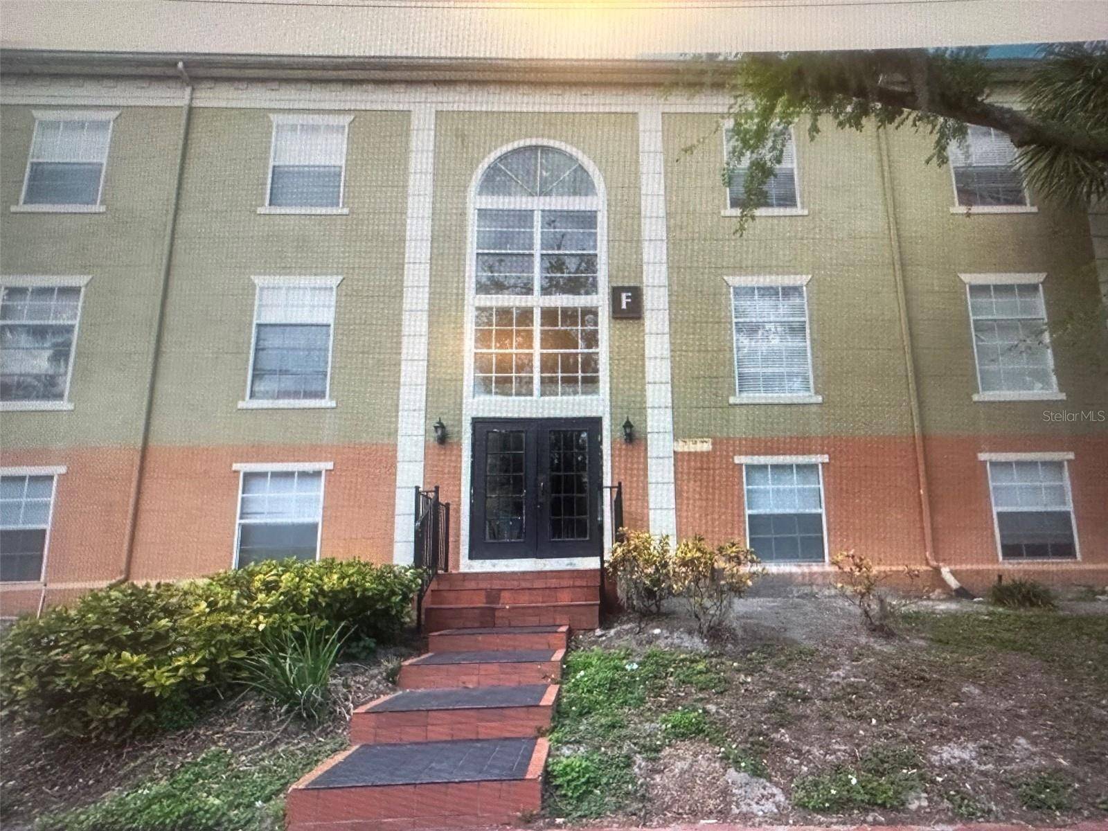 4007 VERSAILLES DR #4007F, Orlando, FL 32808