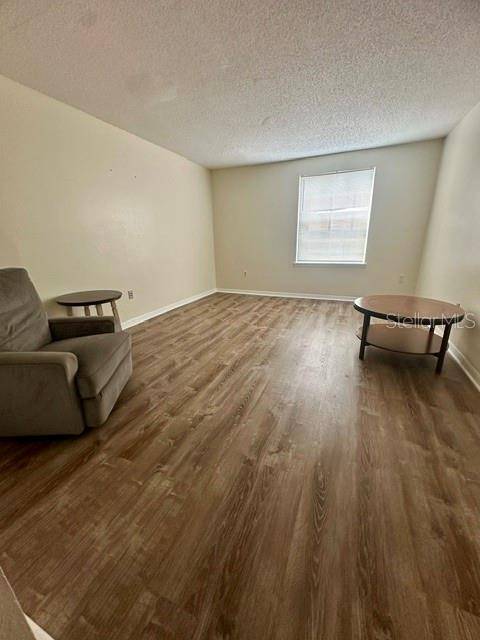 4007 VERSAILLES DR #4007F, Orlando, FL 32808