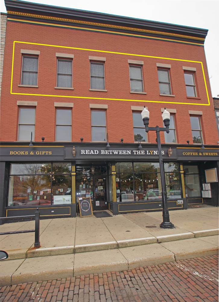 111 E Van Buren ST #3, Woodstock, IL 60098