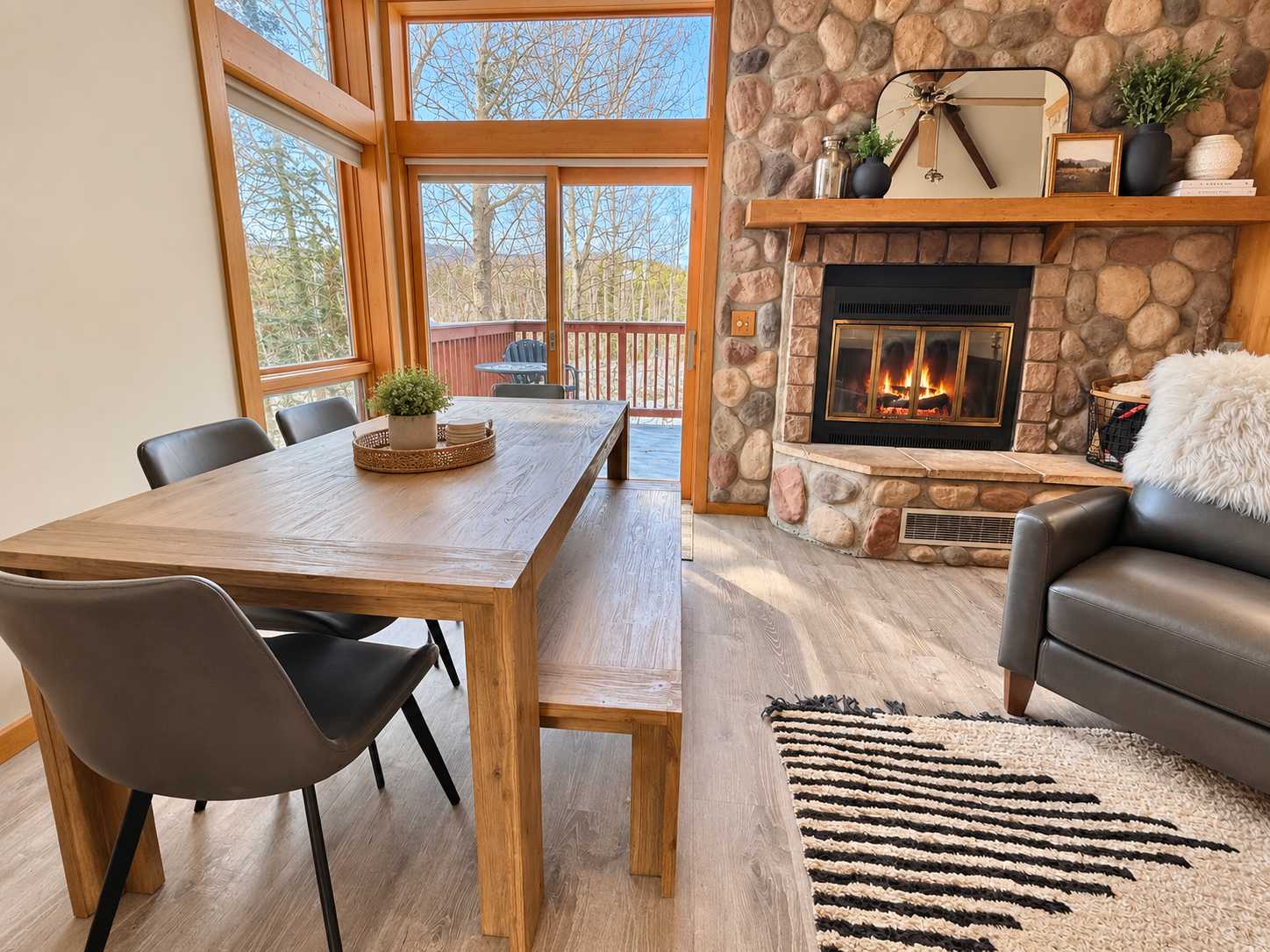 511 Moose Mountain DR, Tofte, MN 55615