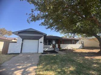 107 Florence DR, Cordell, OK 73632