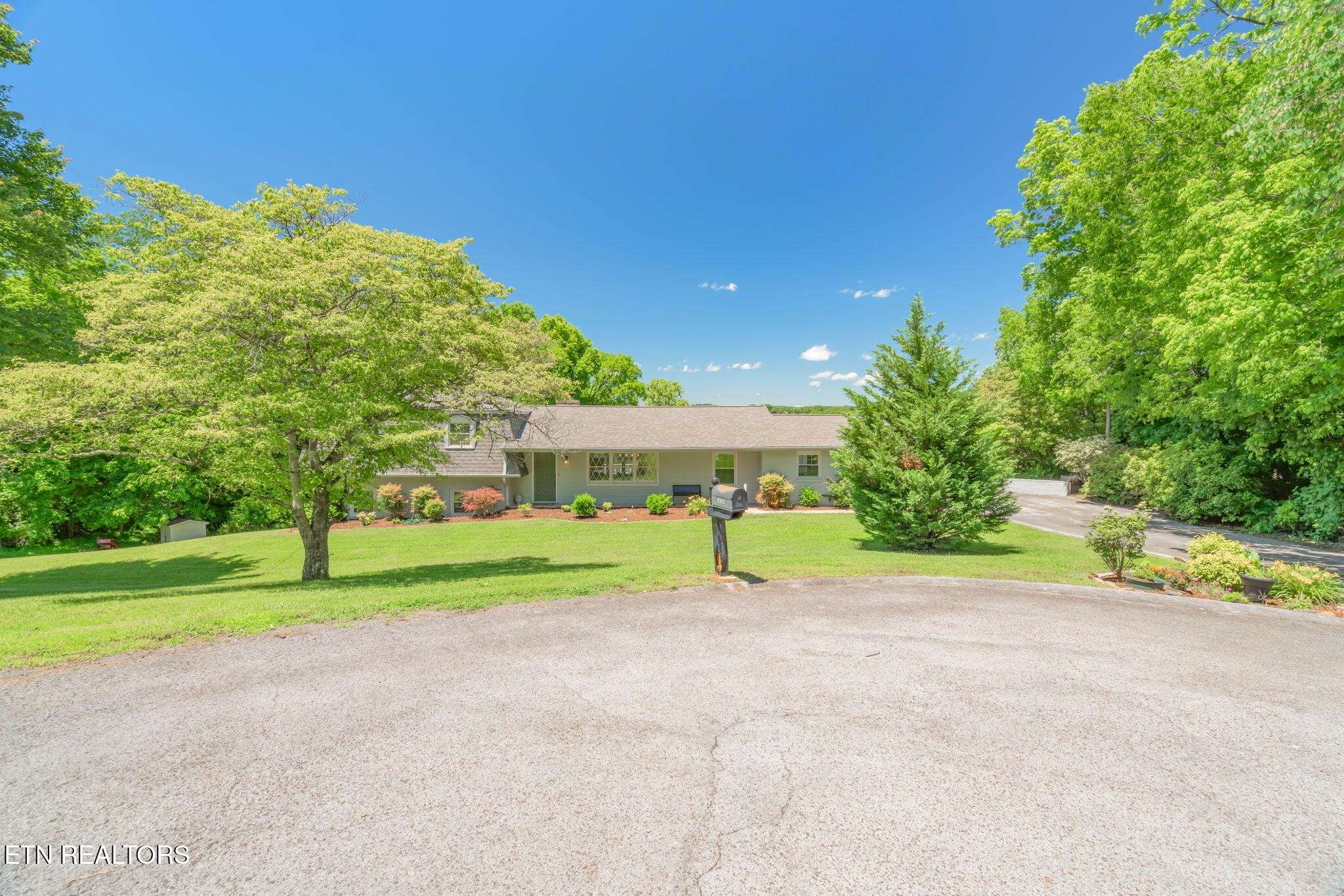 805 Butler Drive, Loudon, TN 37774