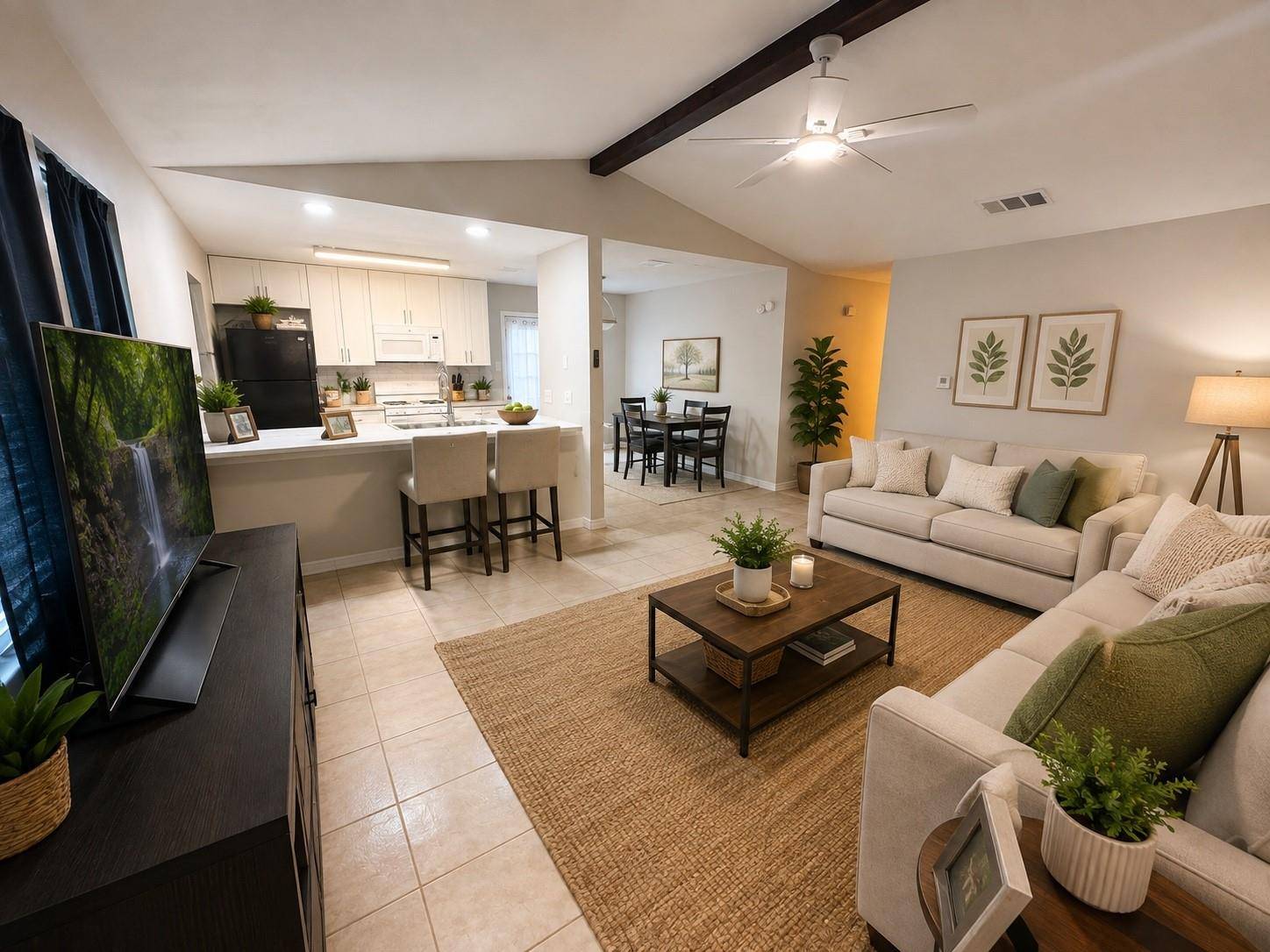 838 N Monroe ST #840, La Grange, TX 78945