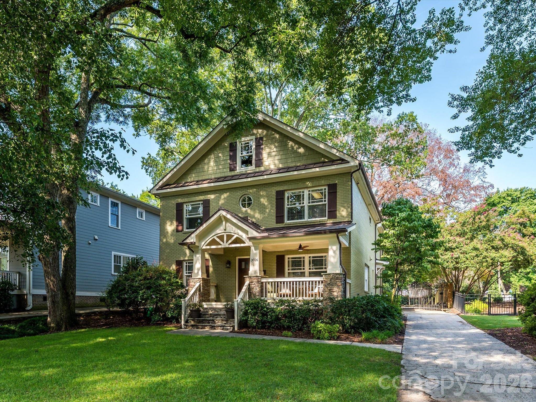 3016 Somerset DR, Charlotte, NC 28209