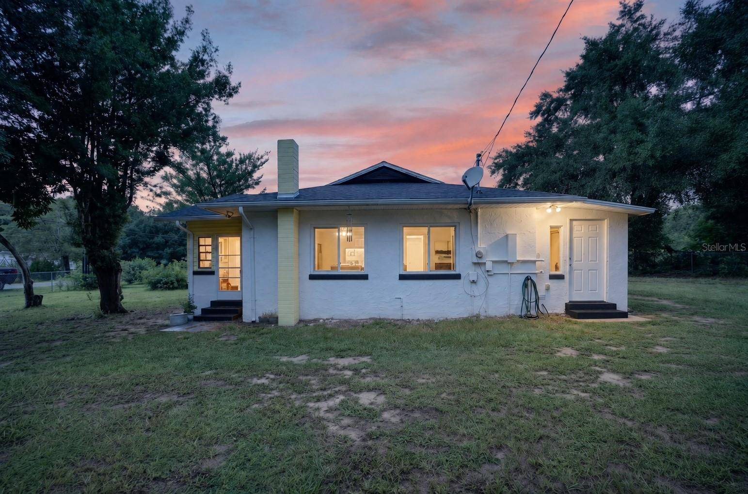 11855 SE 141ST TER, Ocklawaha, FL 32179