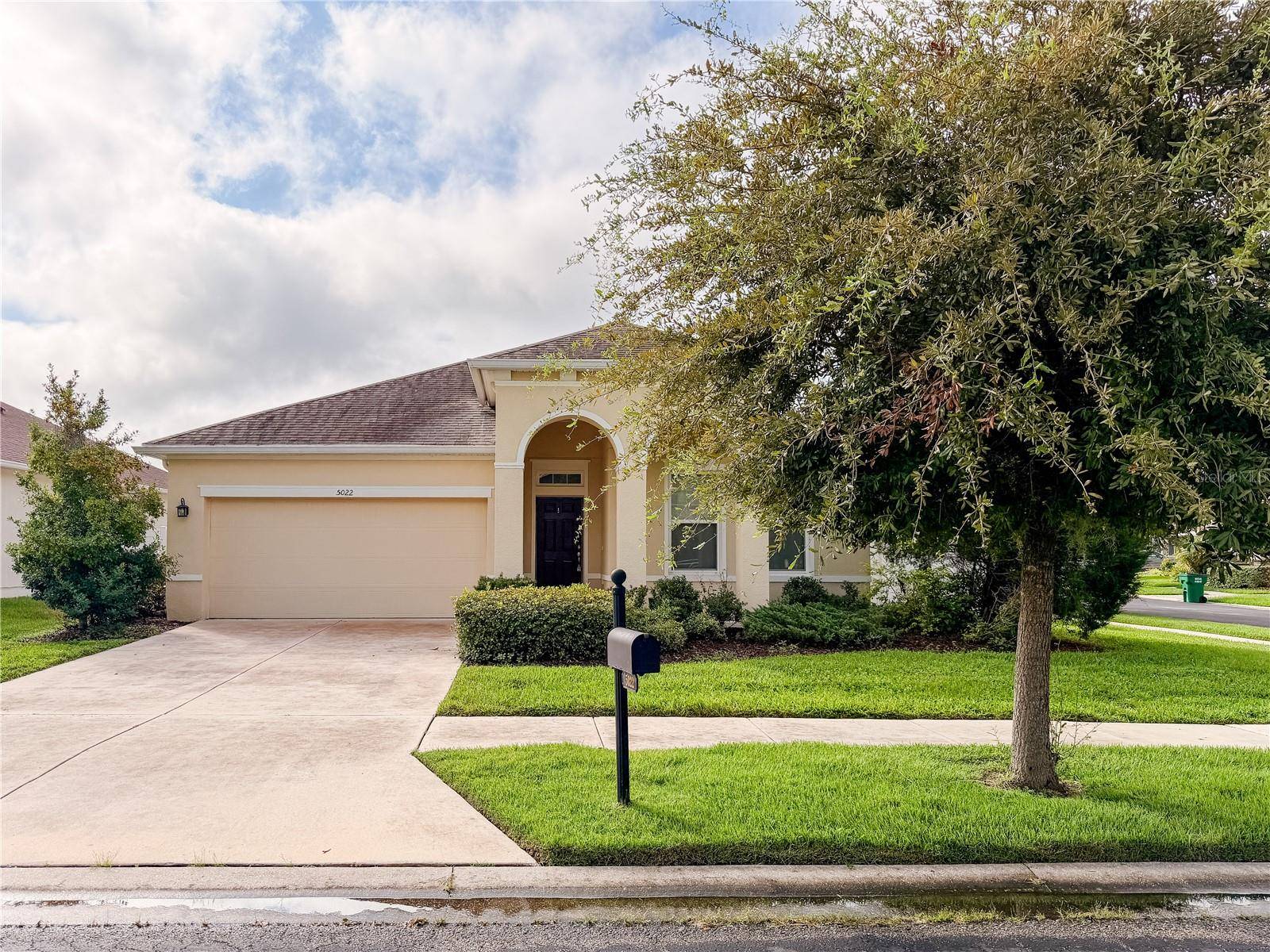 5022 SUNCATCHER DR, Wesley Chapel, FL 33545