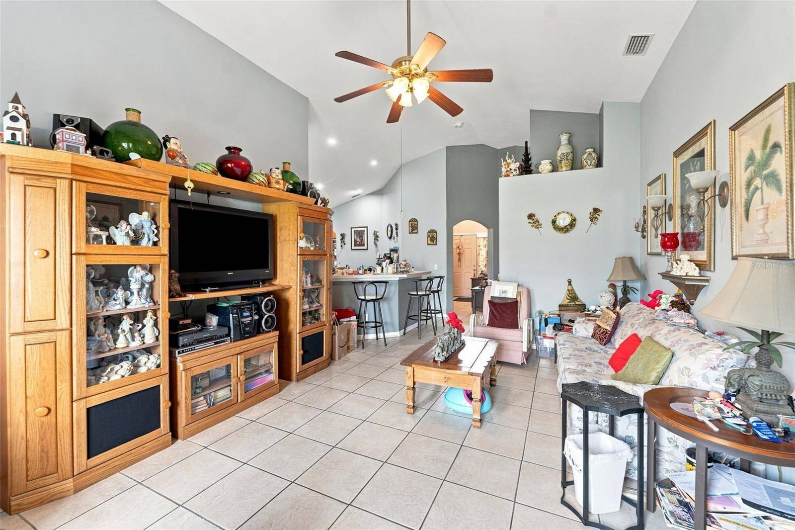 8464 ADELE RD, Lakeland, FL 33810
