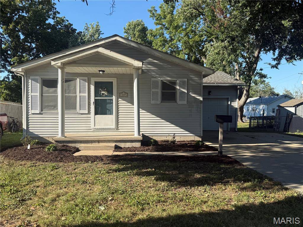1005 W Pine ST, Jerseyville, IL 62052