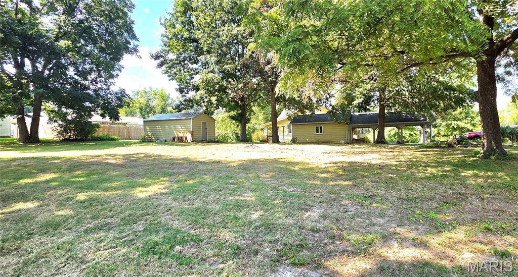 900 W Holmes ST, Chester, IL 62233