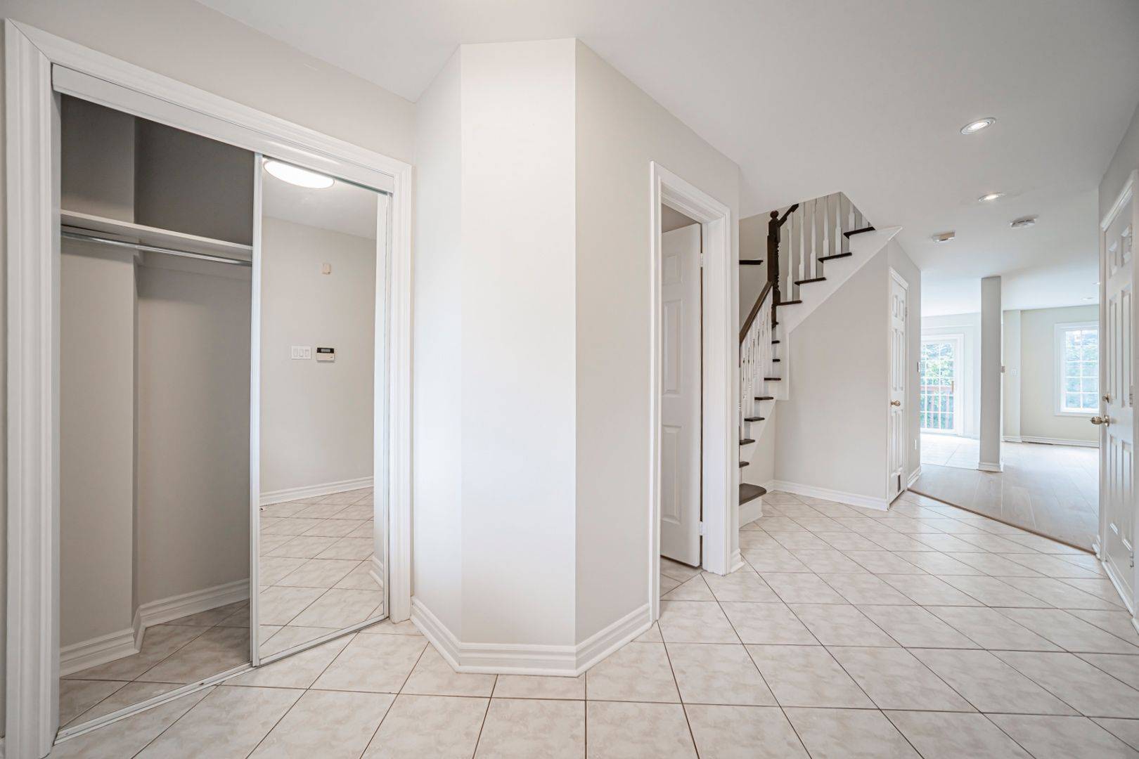 59 Bloomgate CRES, Richmond Hill, ON L4E 4E2