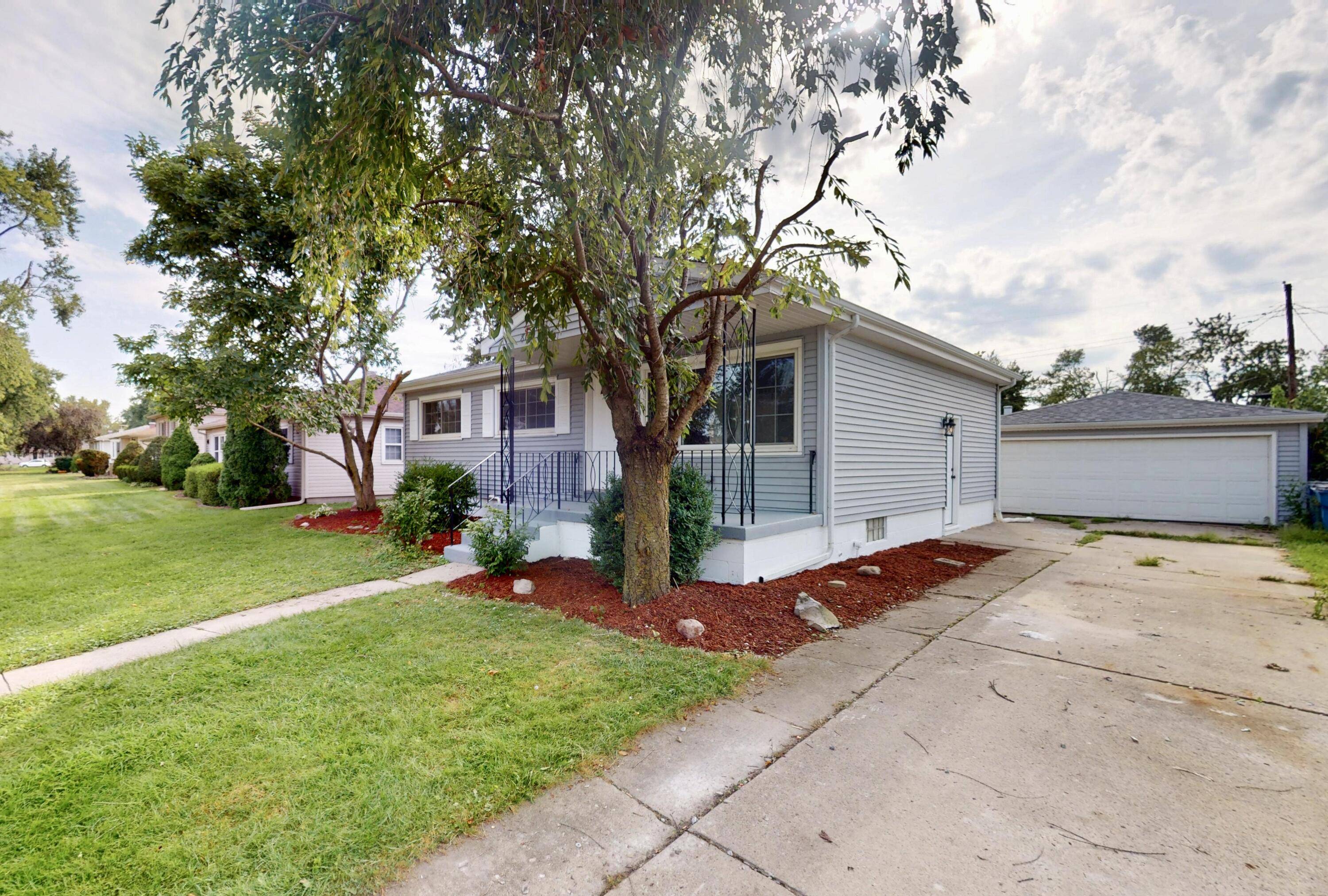 8144 Grace Place, Highland, IN 46322