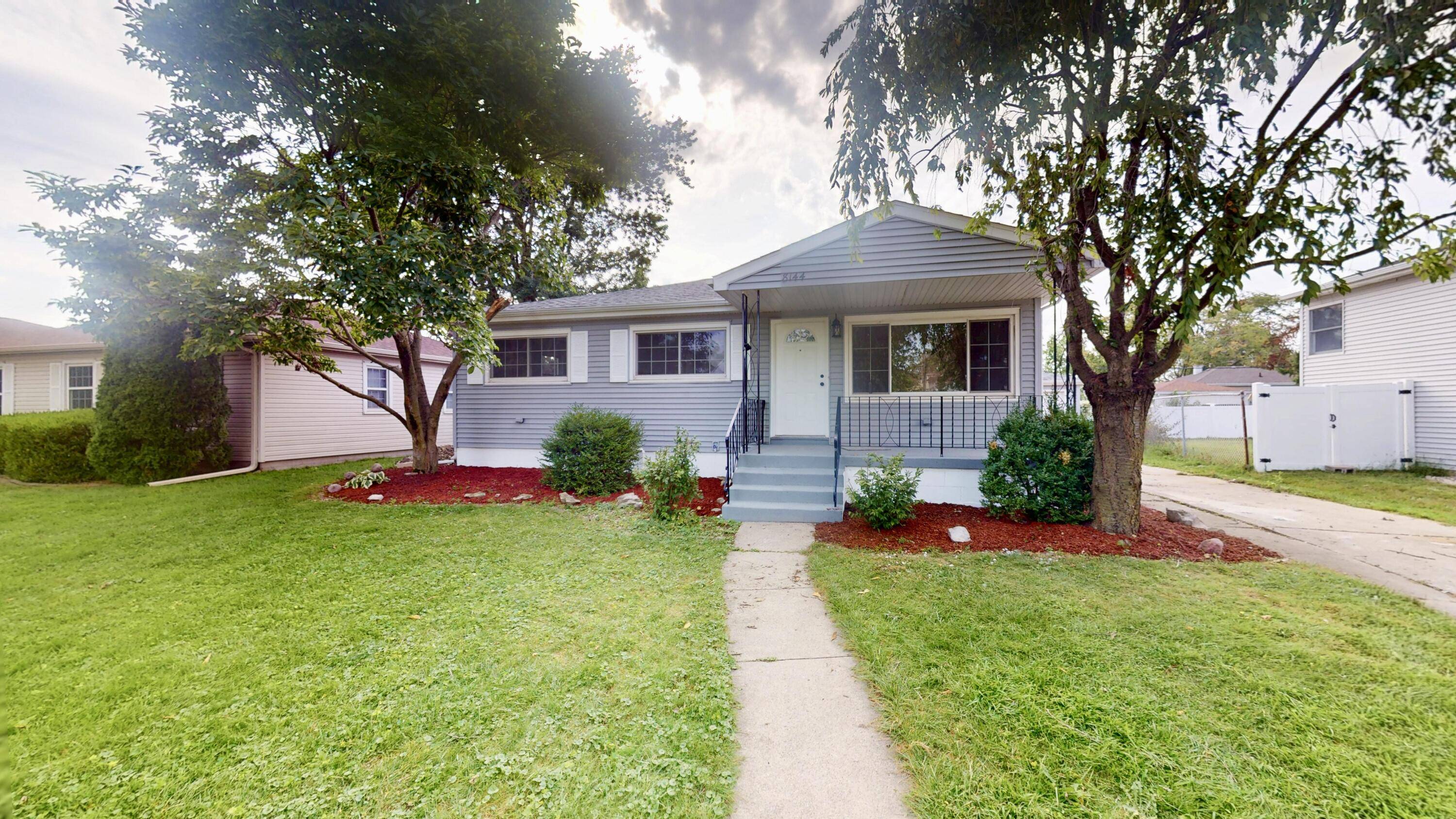 8144 Grace Place, Highland, IN 46322