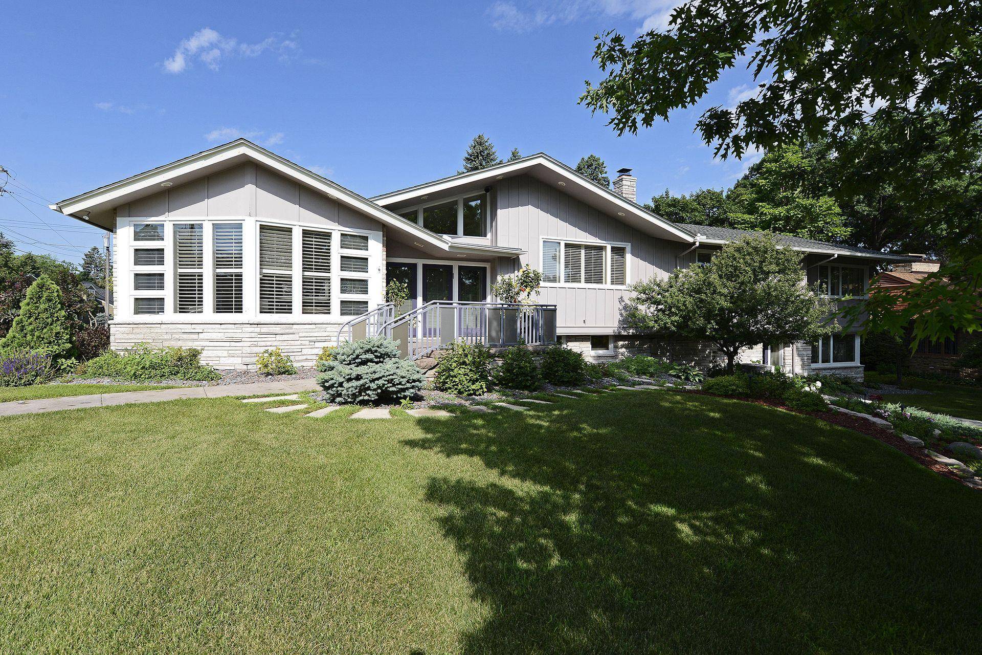 2544 Huntington AVE, Saint Louis Park, MN 55416