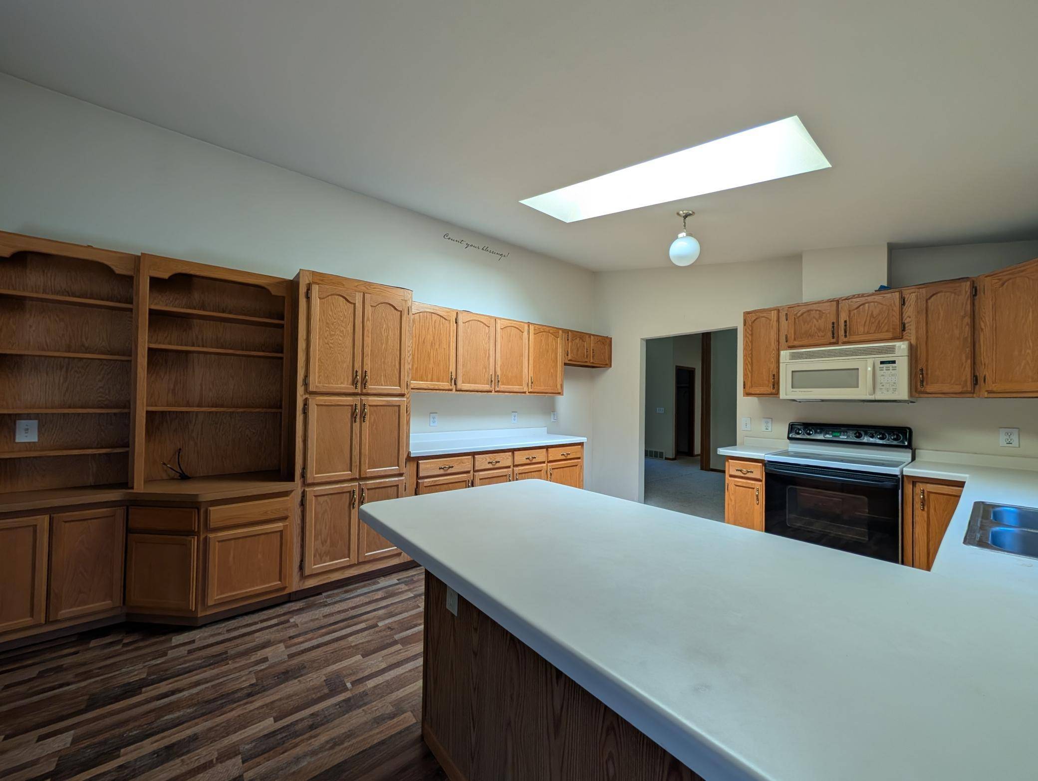 501 Lac Qui Parle AVE N, Canby, MN 56220