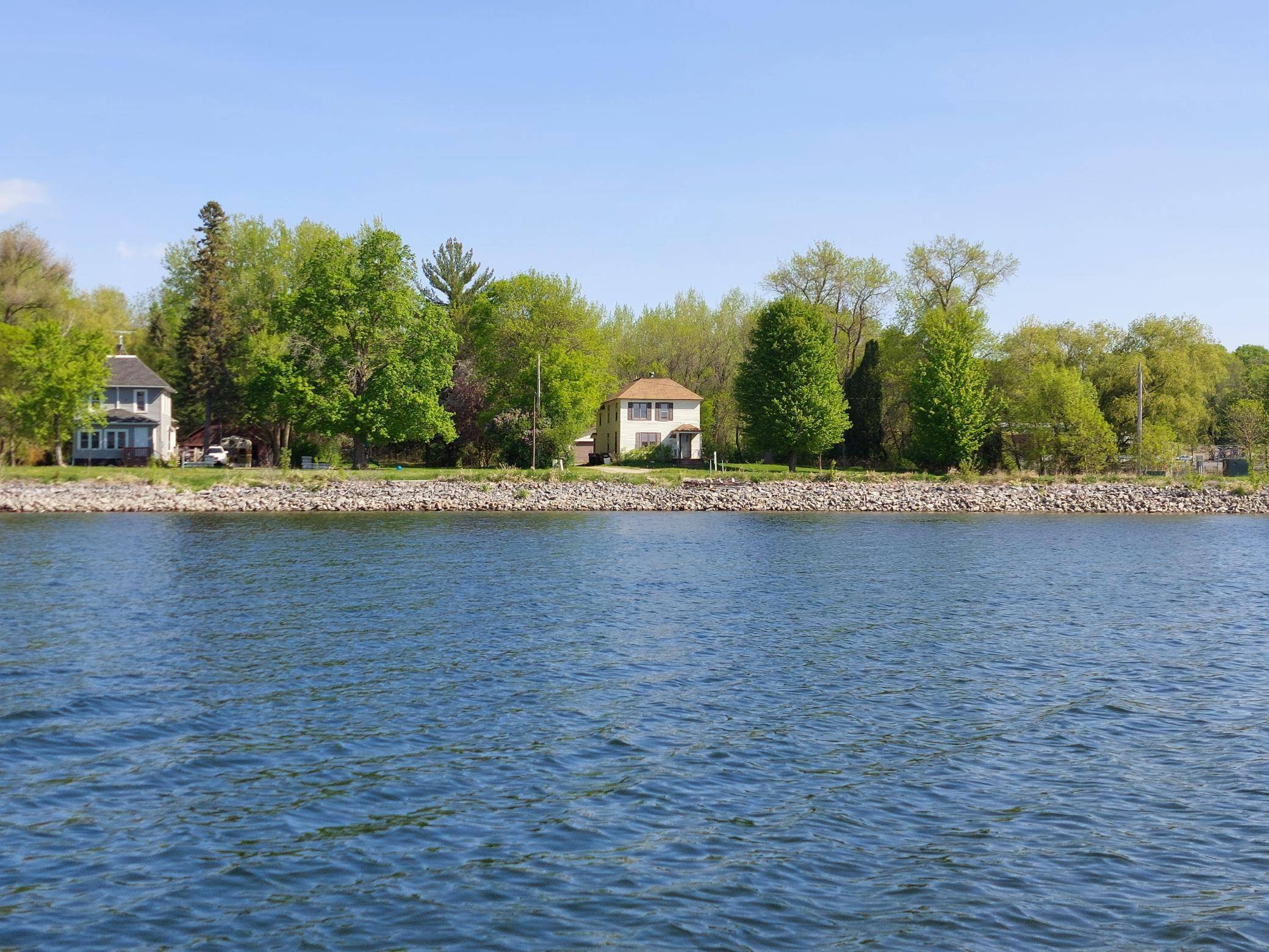 507 Lake BLVD NW, Buffalo, MN 55313