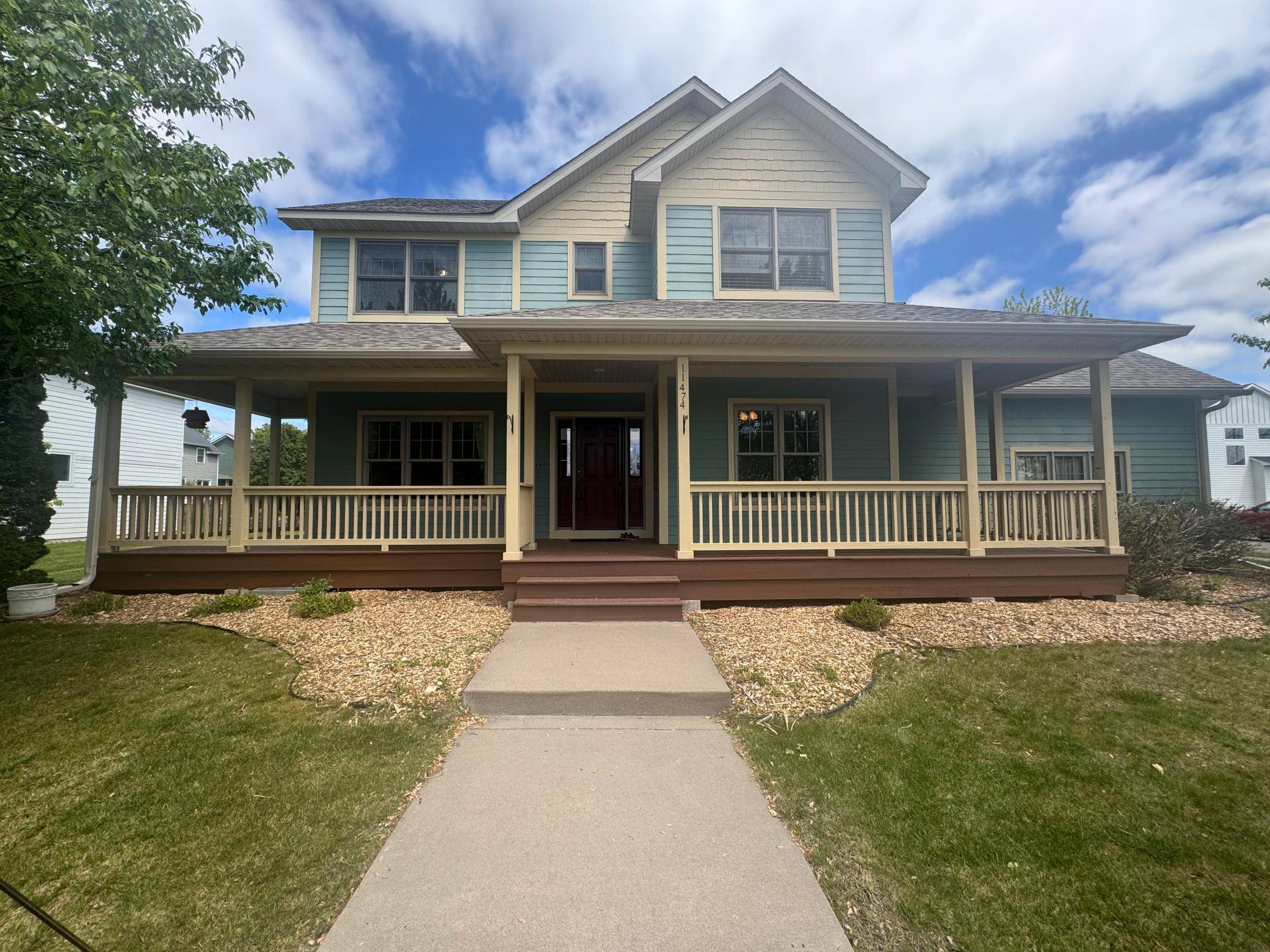 11474 W Laketowne DR, Albertville, MN 55301