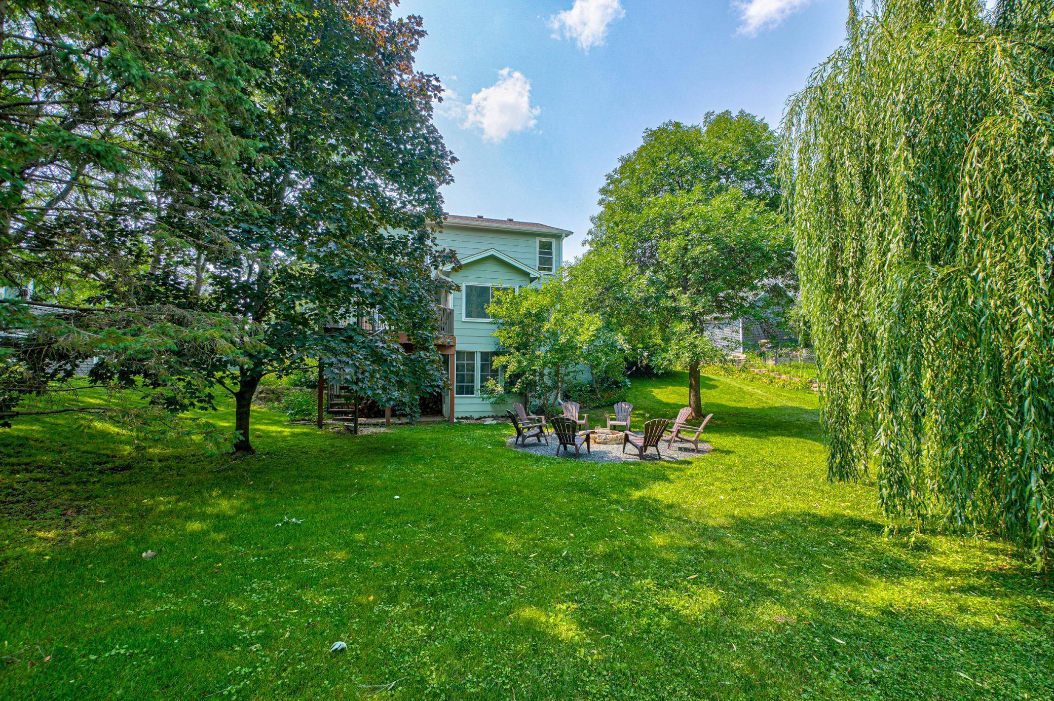 2167 Woodbridge WAY, Woodbury, MN 55125