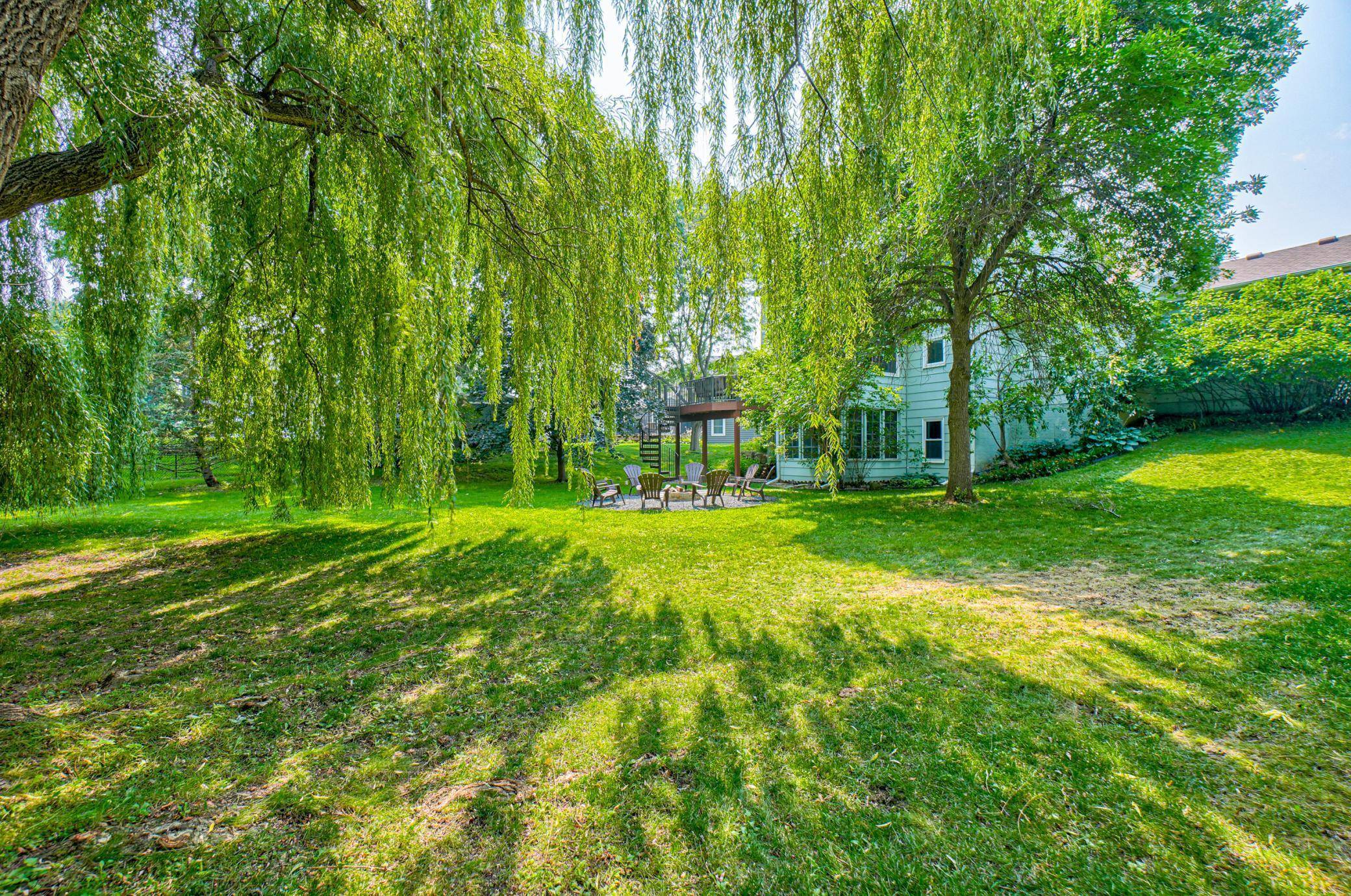 2167 Woodbridge WAY, Woodbury, MN 55125