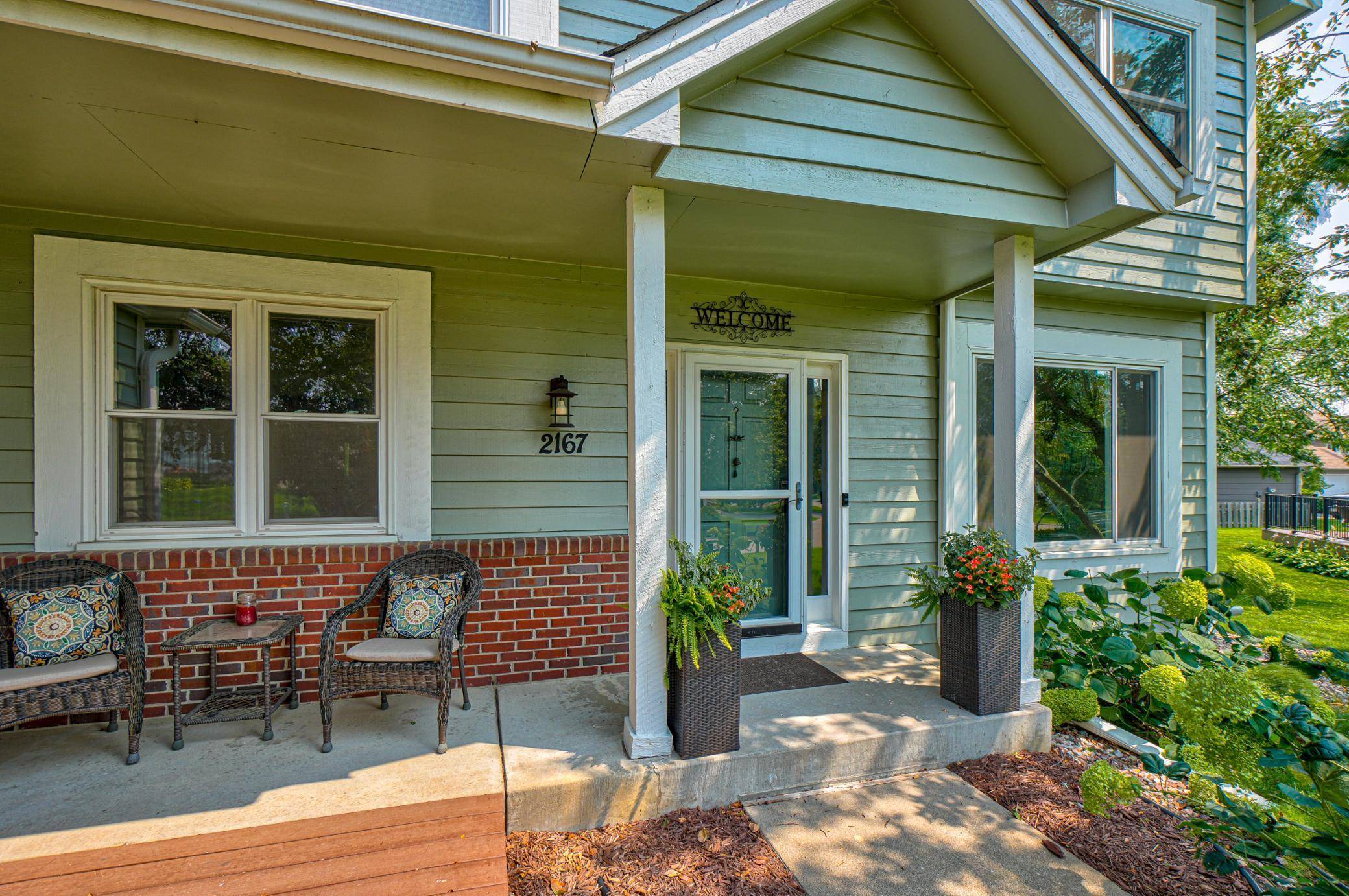 2167 Woodbridge WAY, Woodbury, MN 55125