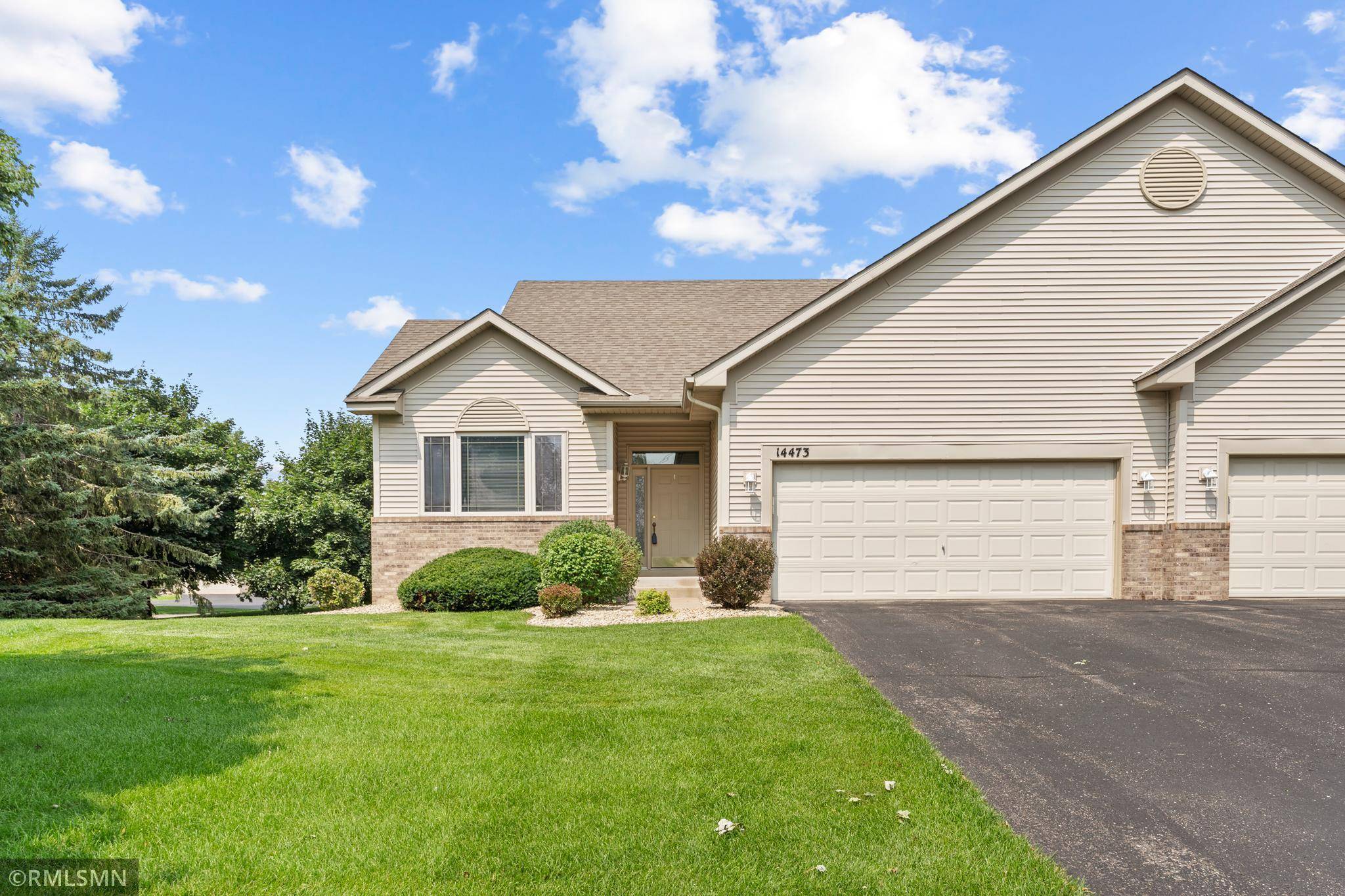 14473 Hummingbird CT NW, Andover, MN 55304