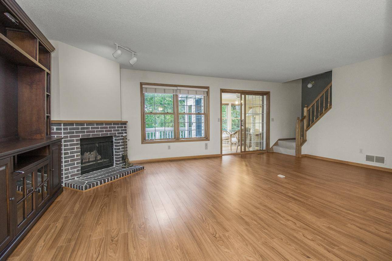 4906 Bayswater RD, Minnetonka, MN 55345
