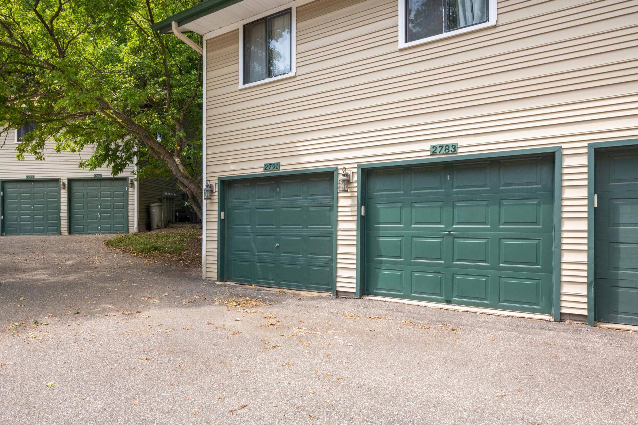 2783 Upland CT, Plymouth, MN 55447