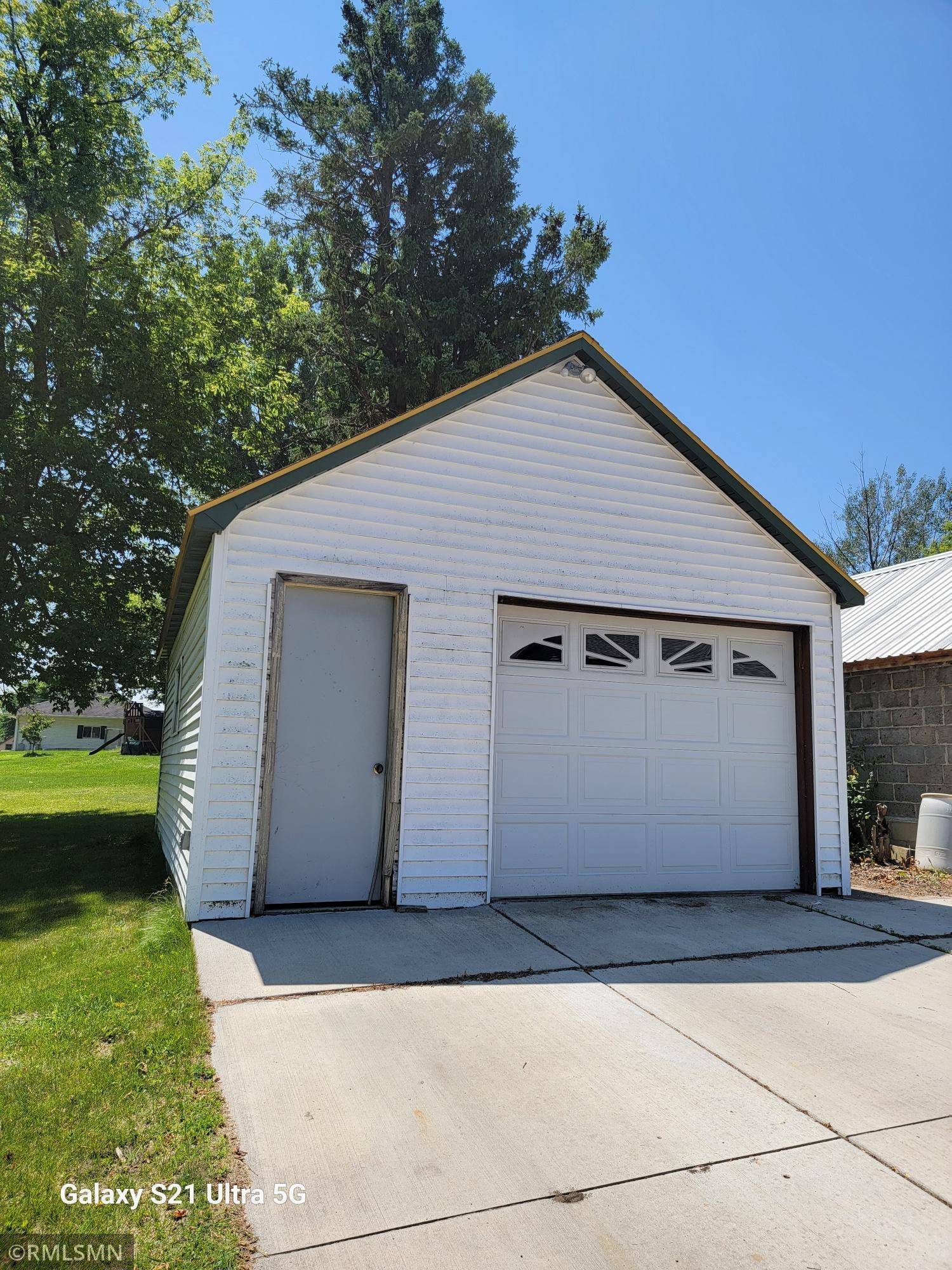 150 Gillis AVE S, Browerville, MN 56438