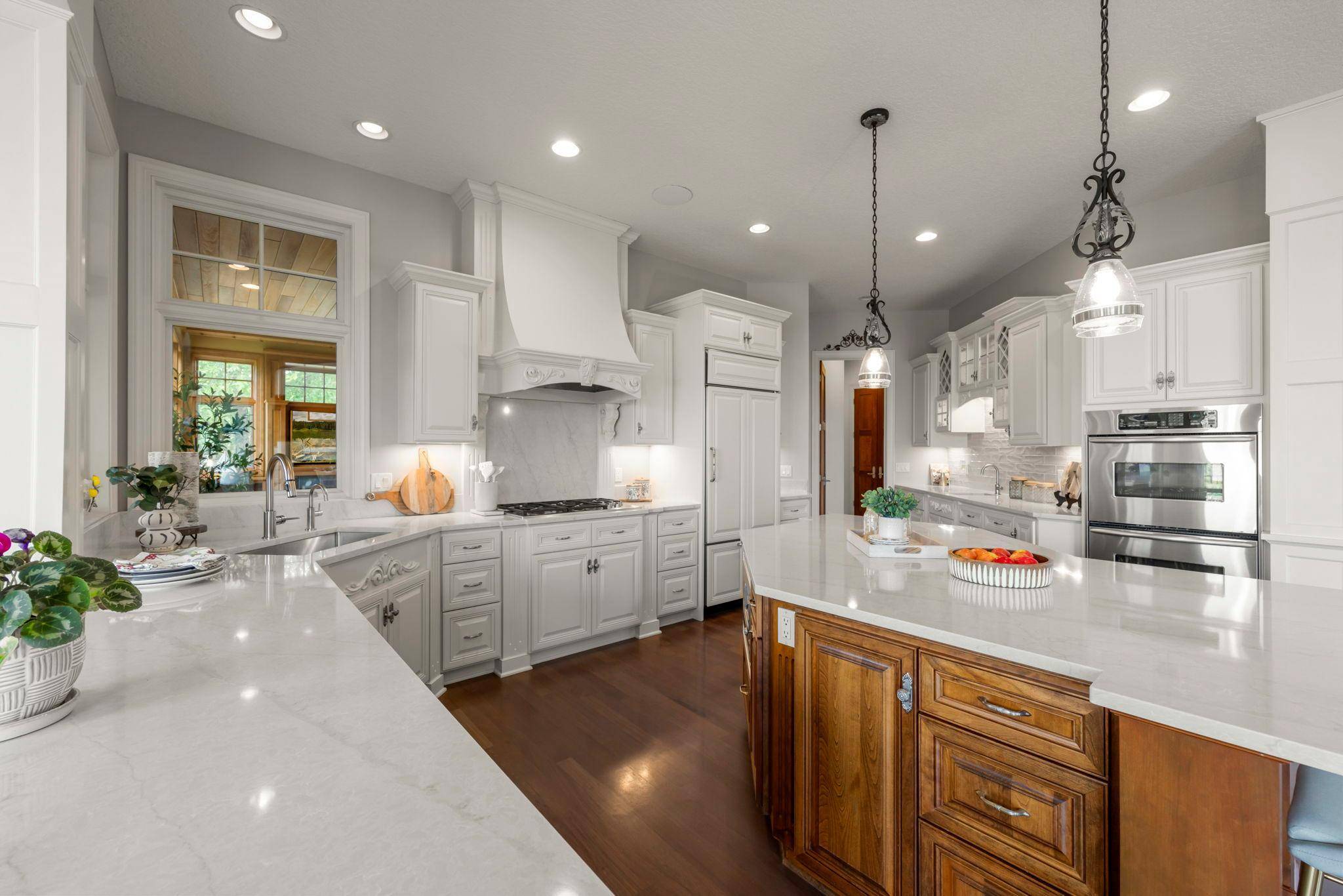 260 Calamus CIR, Medina, MN 55340