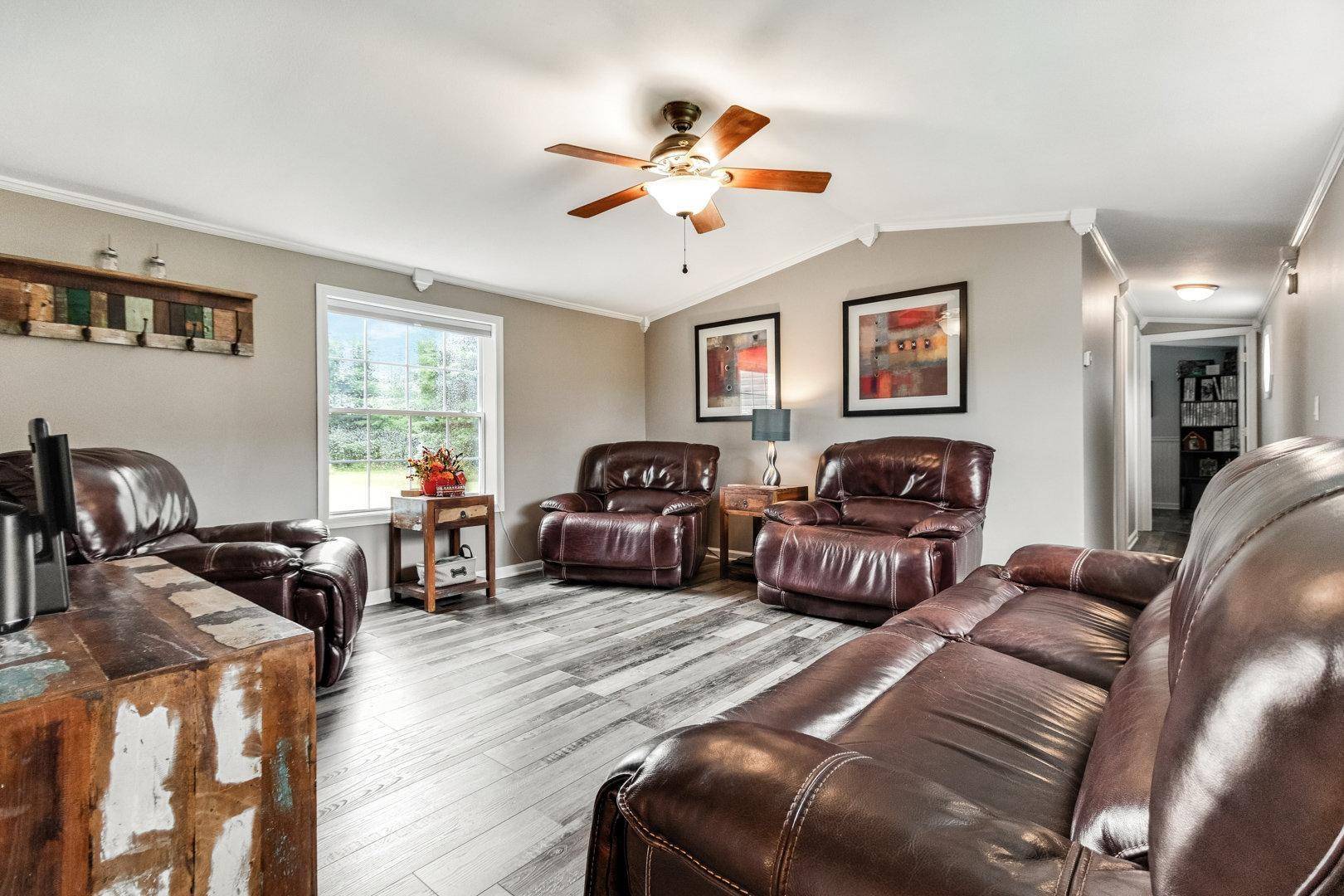 19534 82nd AVE, Anson Twp, WI 54729