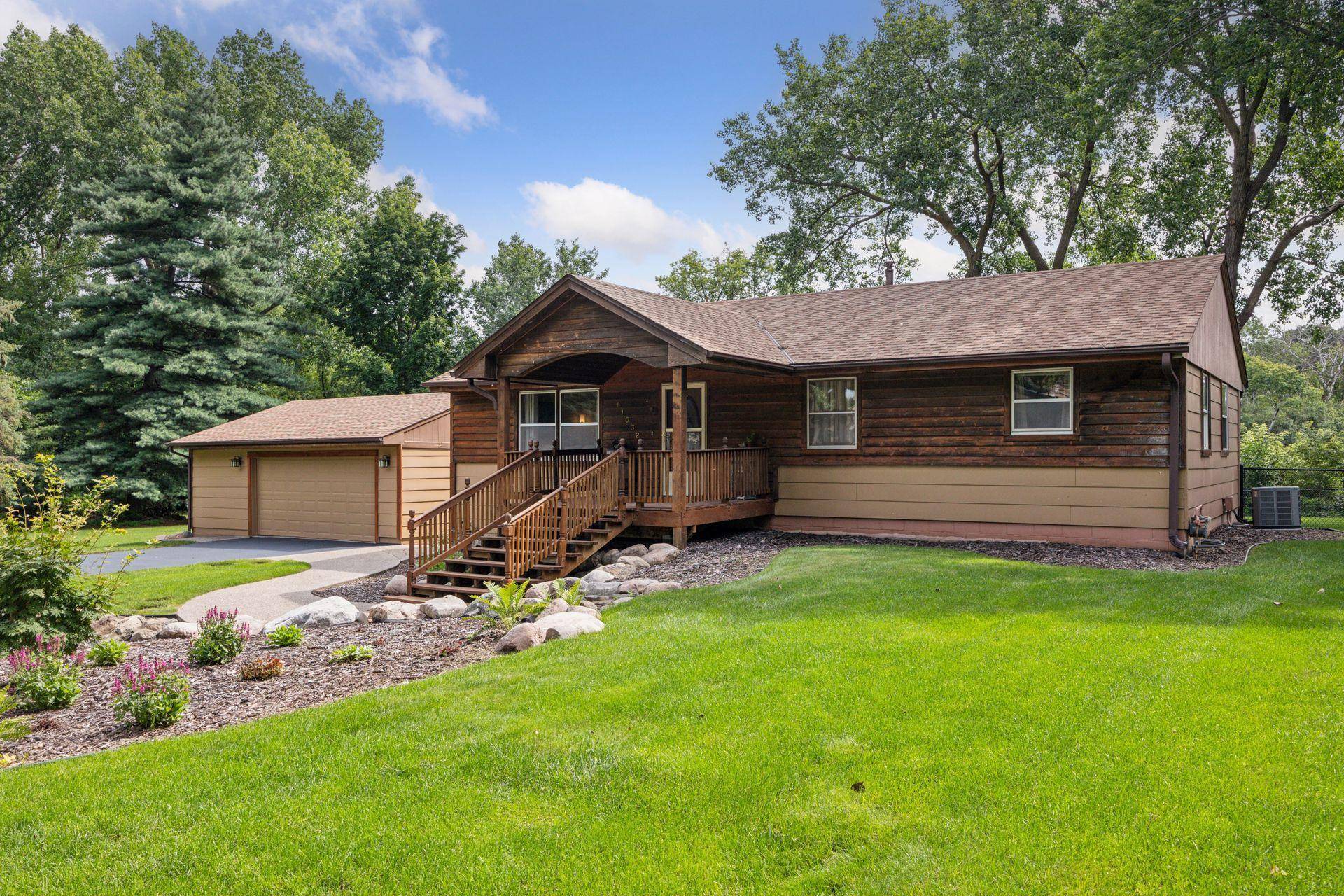 11032 Vera Cruz AVE N, Champlin, MN 55316